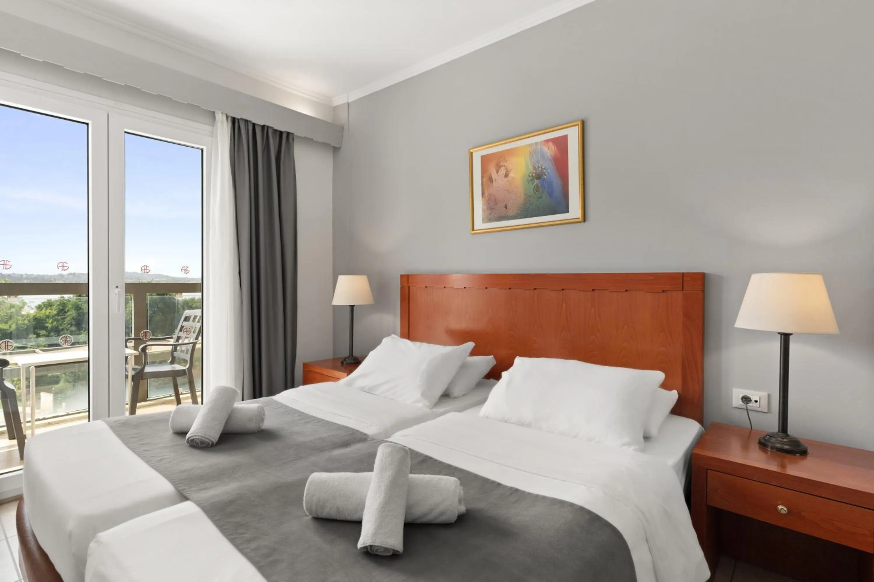 Bed in Ariti Grand Hotel