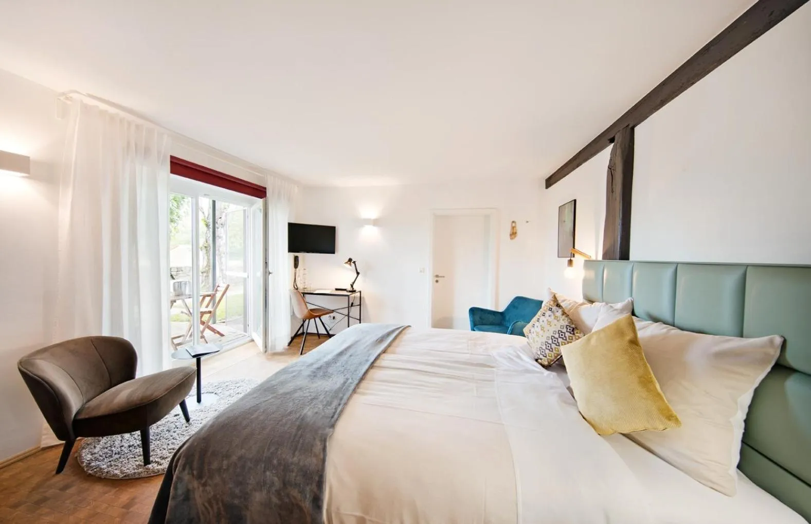 Photo of the whole room, Bed in Jordan's Untermühle