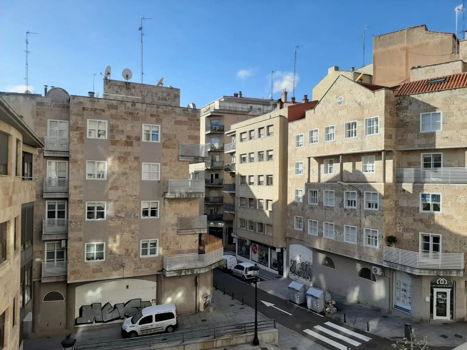 Neighbourhood in Hostal Carmen by gaiarooms