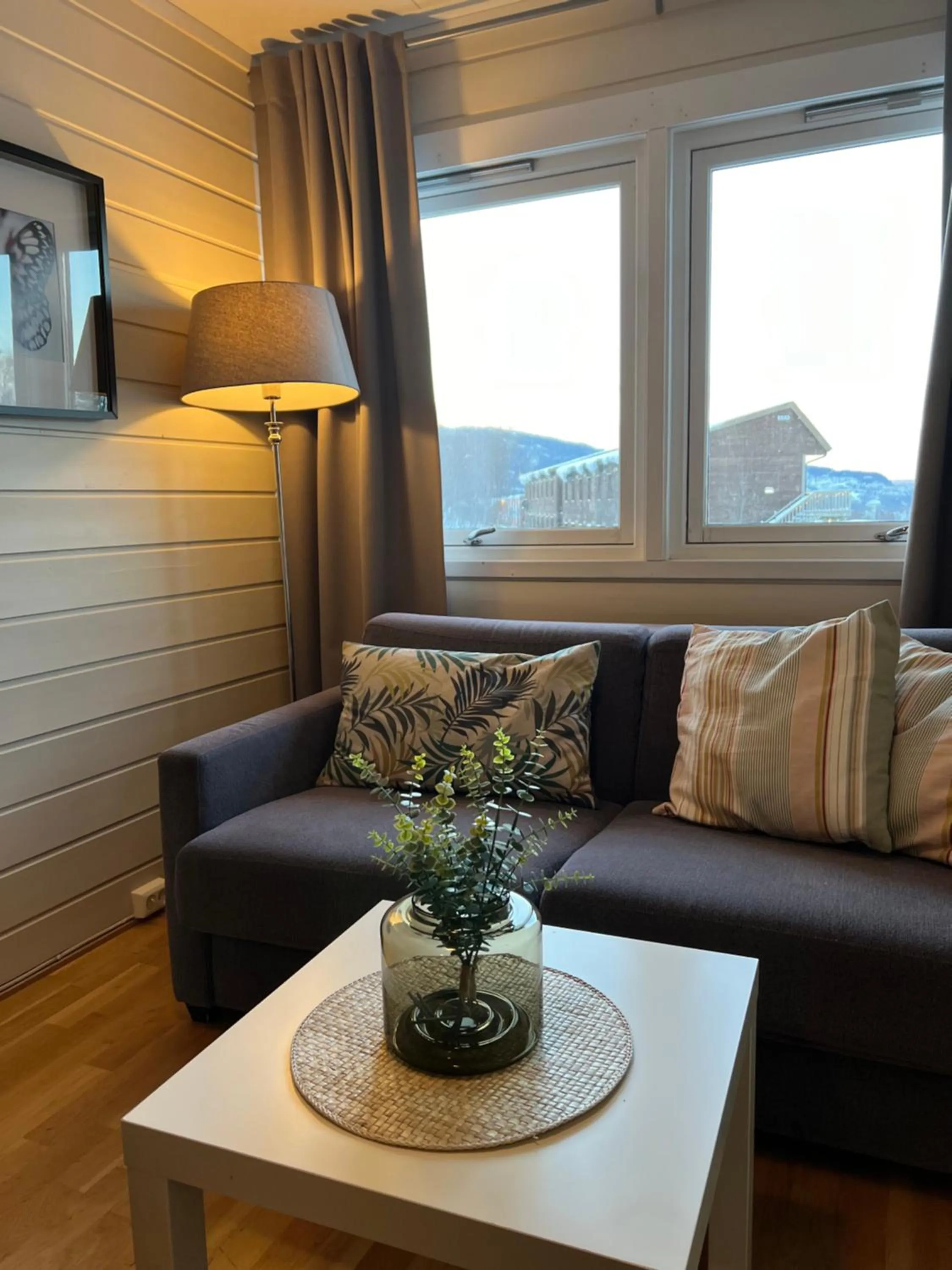 Living room in Sandmoen Bed & Breakfast, Free Parking