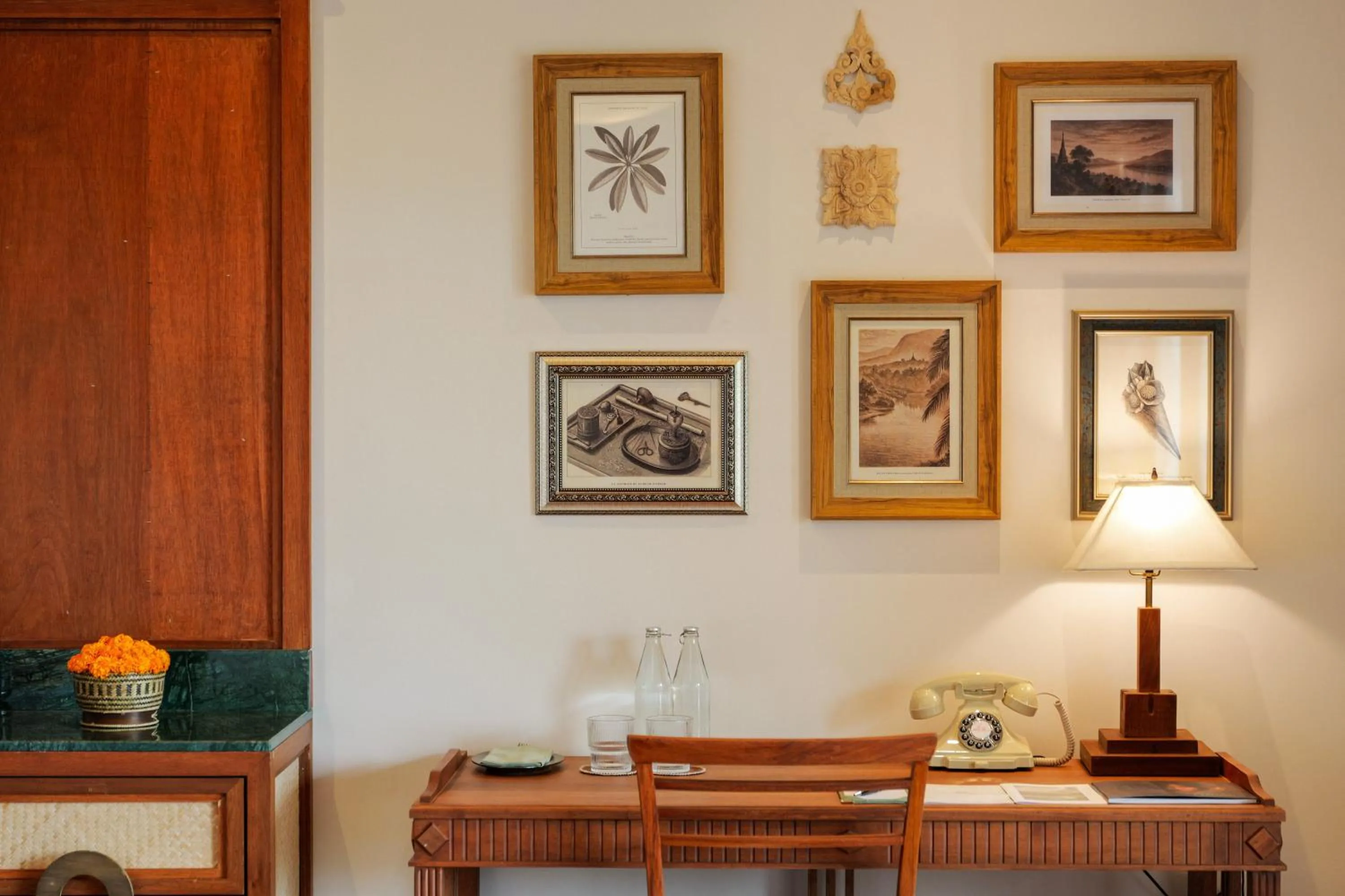 Bedroom in La Résidence Phou Vao