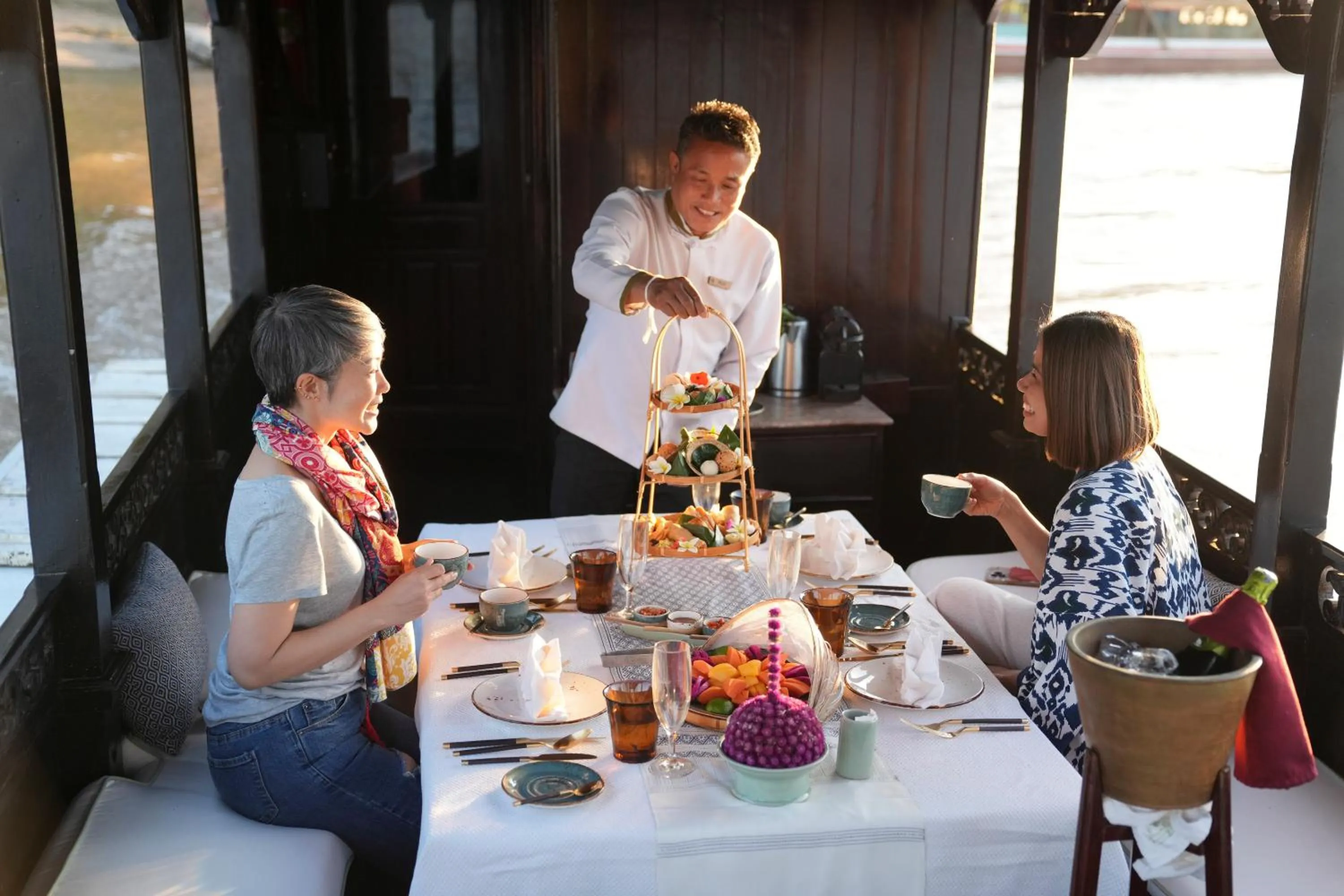 Entertainment in La Résidence Phou Vao