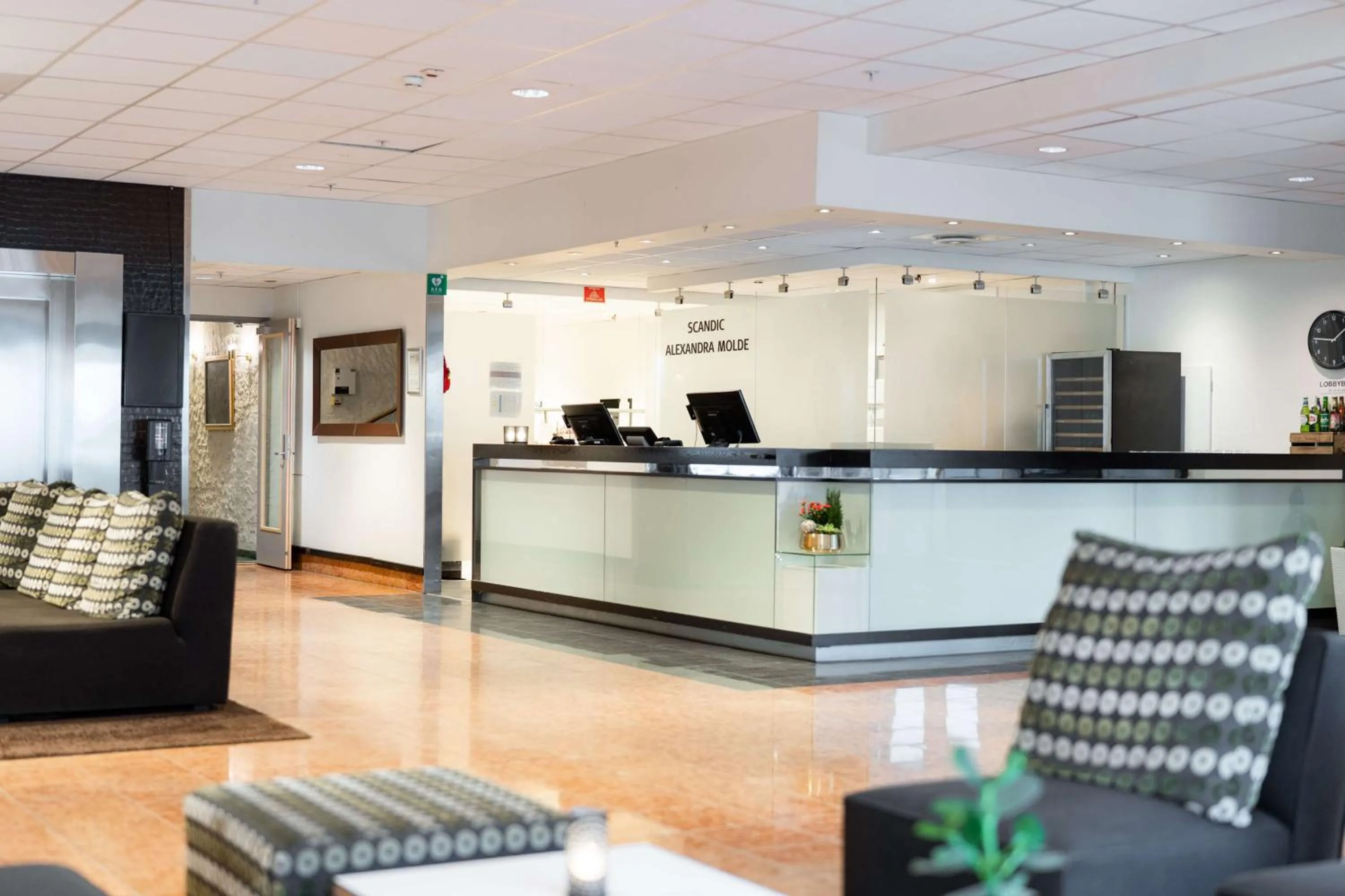 Lobby or reception in Scandic Alexandra Molde