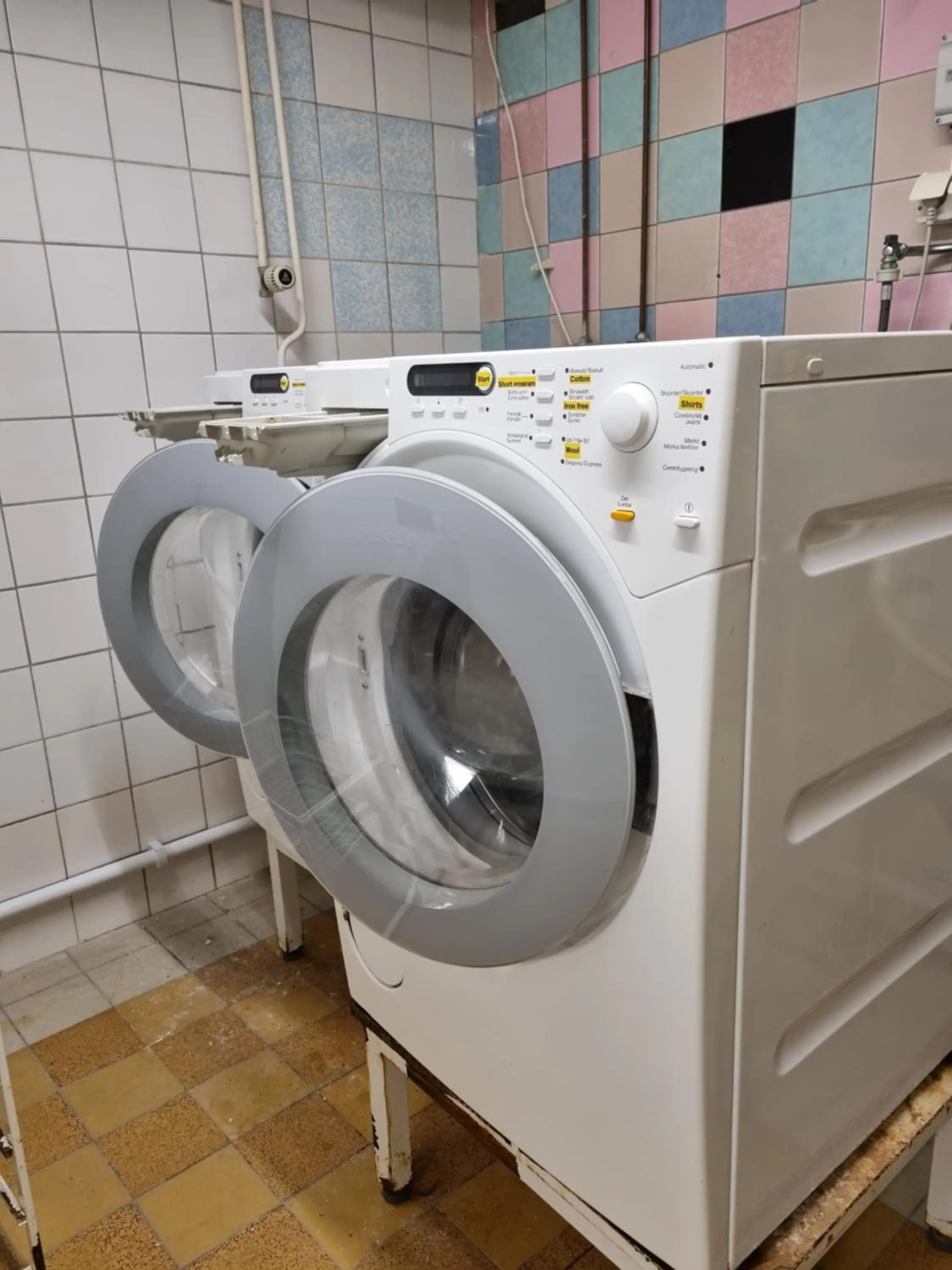 washing machine in Torget Vandrarhem