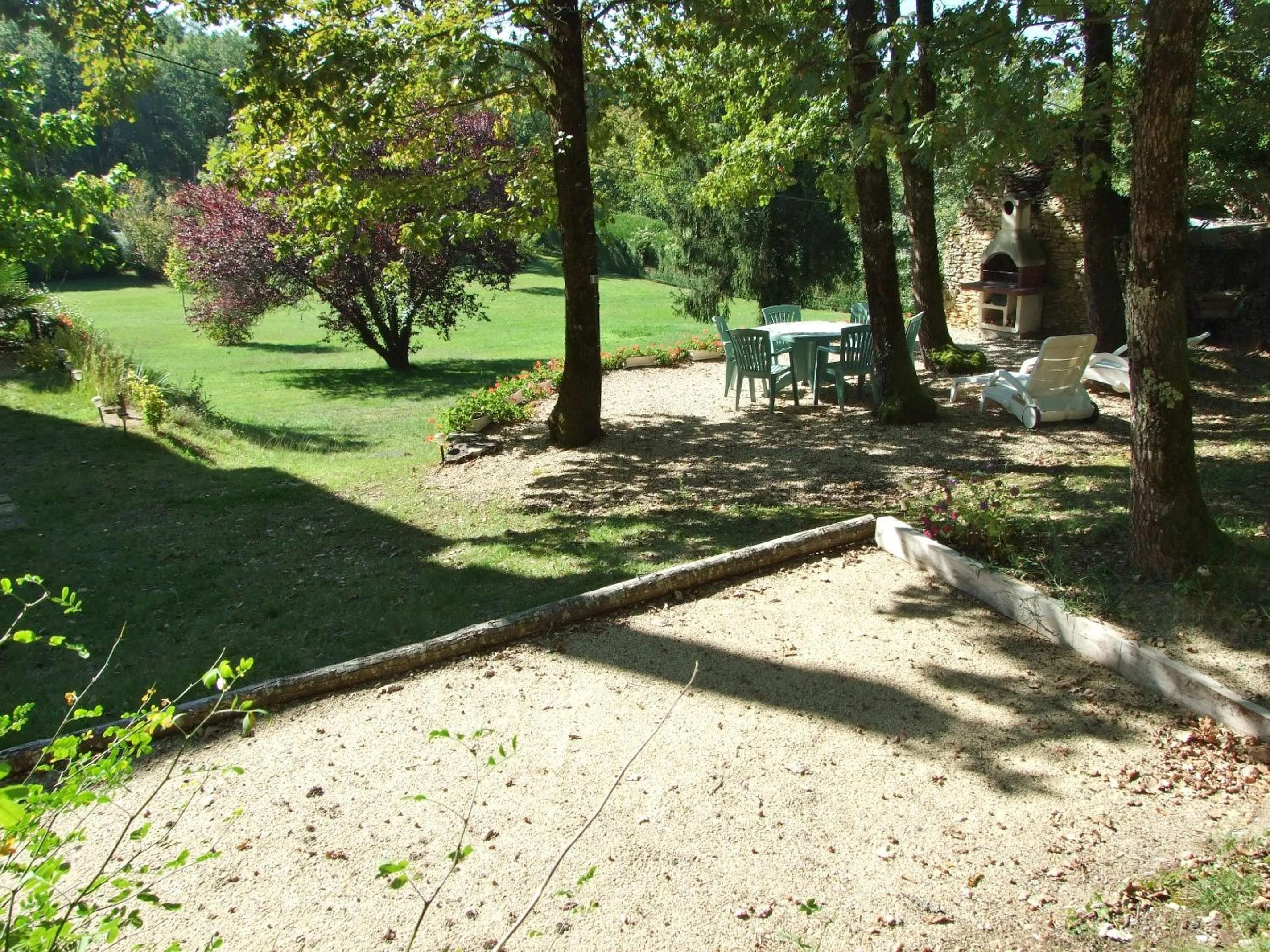 Garden in Les Feuillantines Perigord Noir