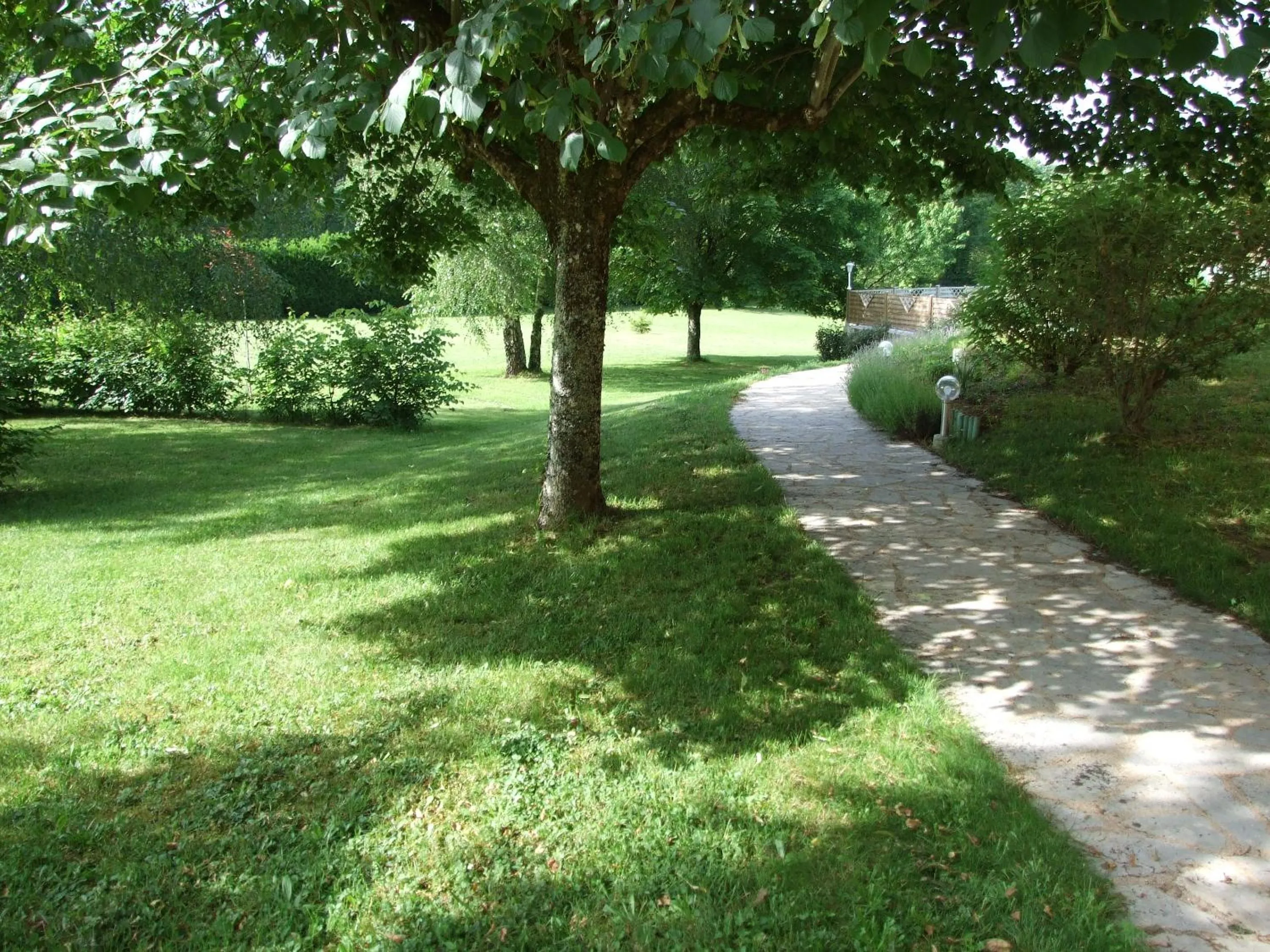 Garden in Les Feuillantines Perigord Noir