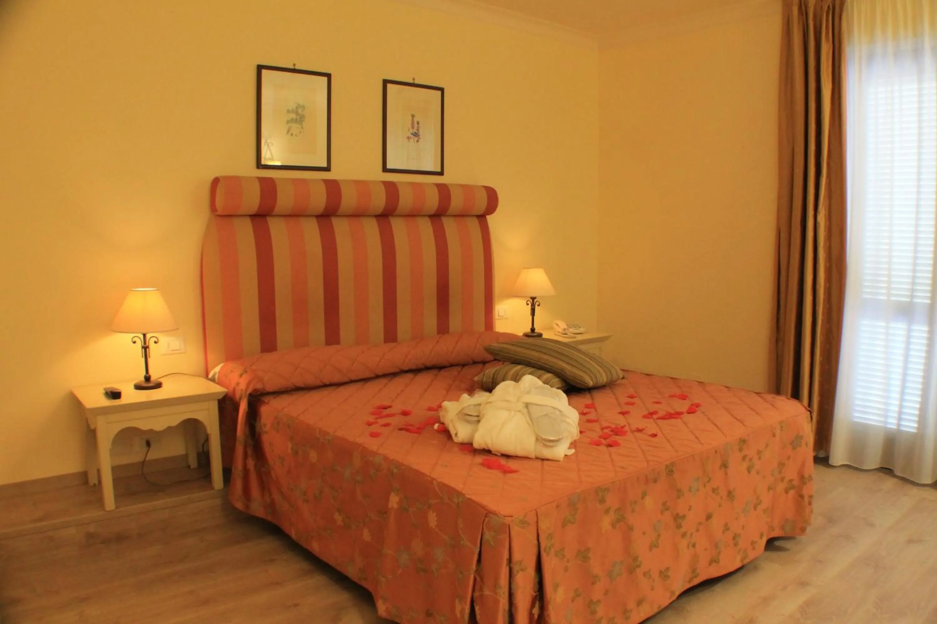 Bed in Il Parco Sul Mare Resort & SPA