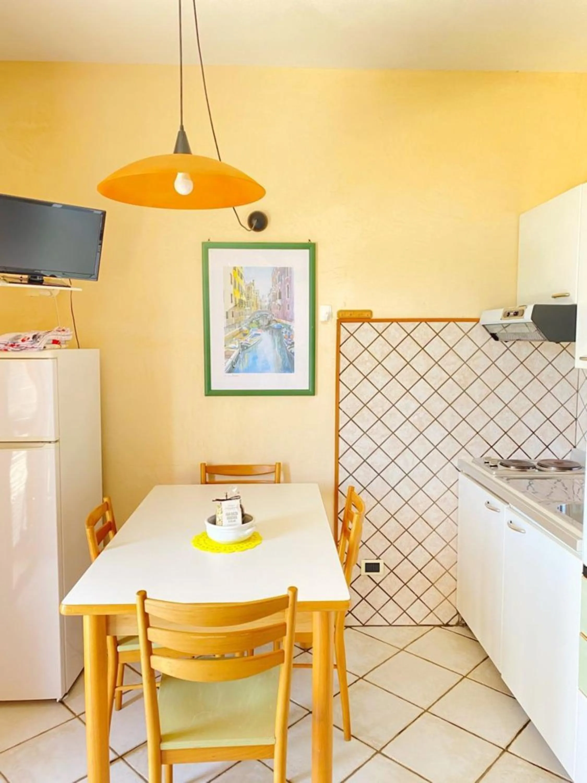 Kitchen or kitchenette, Bed in Tramonti Residence