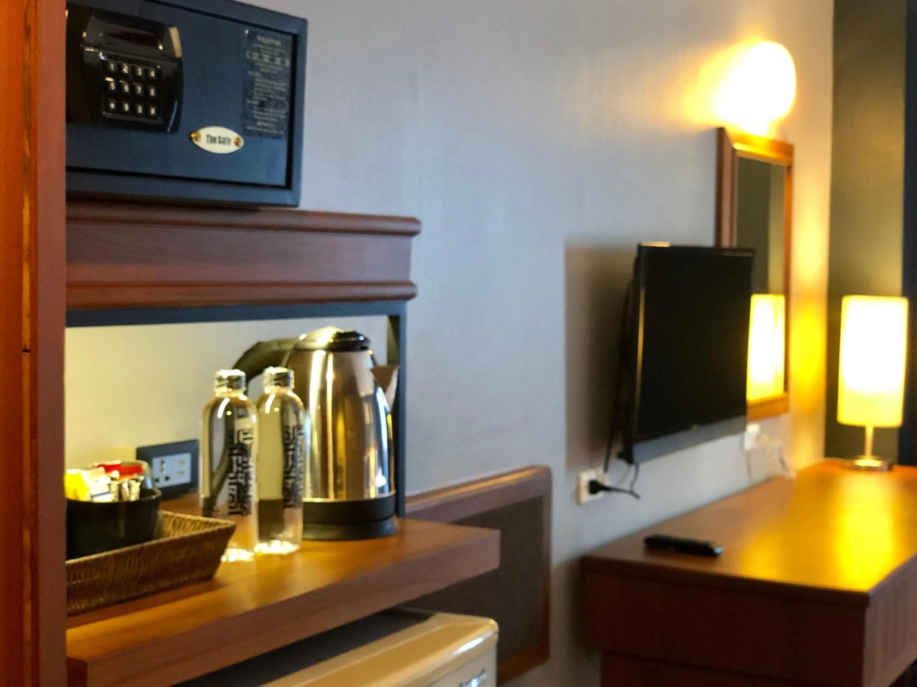 Coffee/tea facilities, TV/Entertainment Center in Quarter 09 Beach