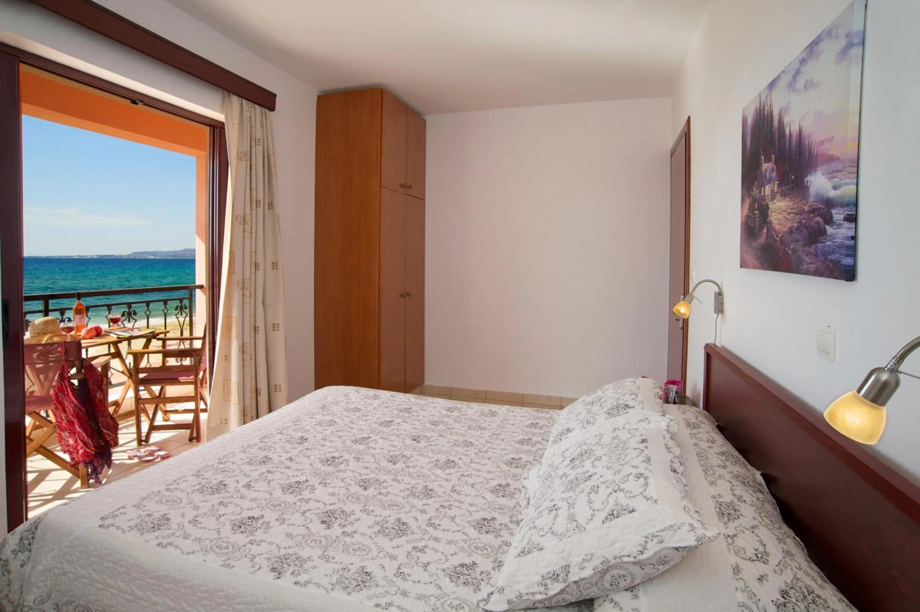 Bed in Ammos Residence