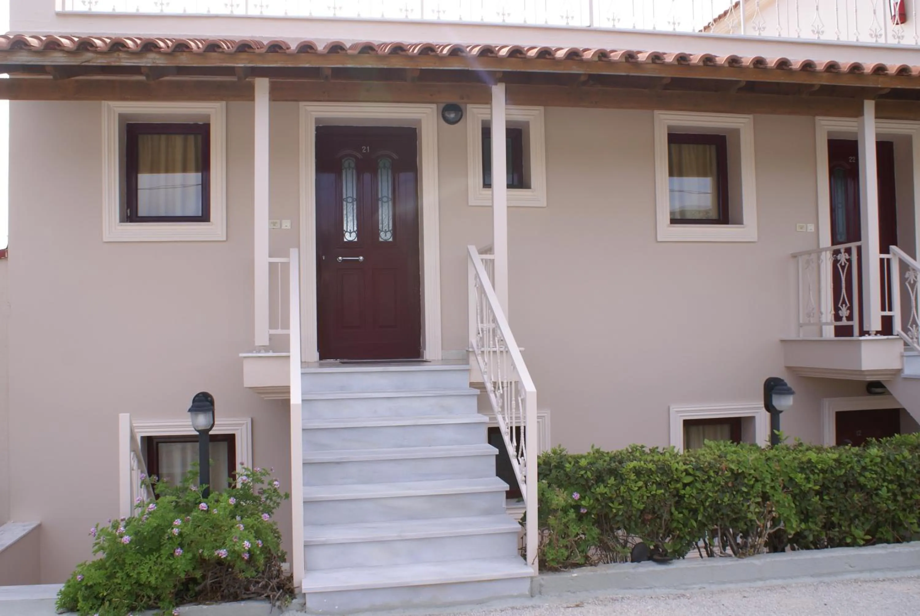 Facade/entrance in Ammos Residence