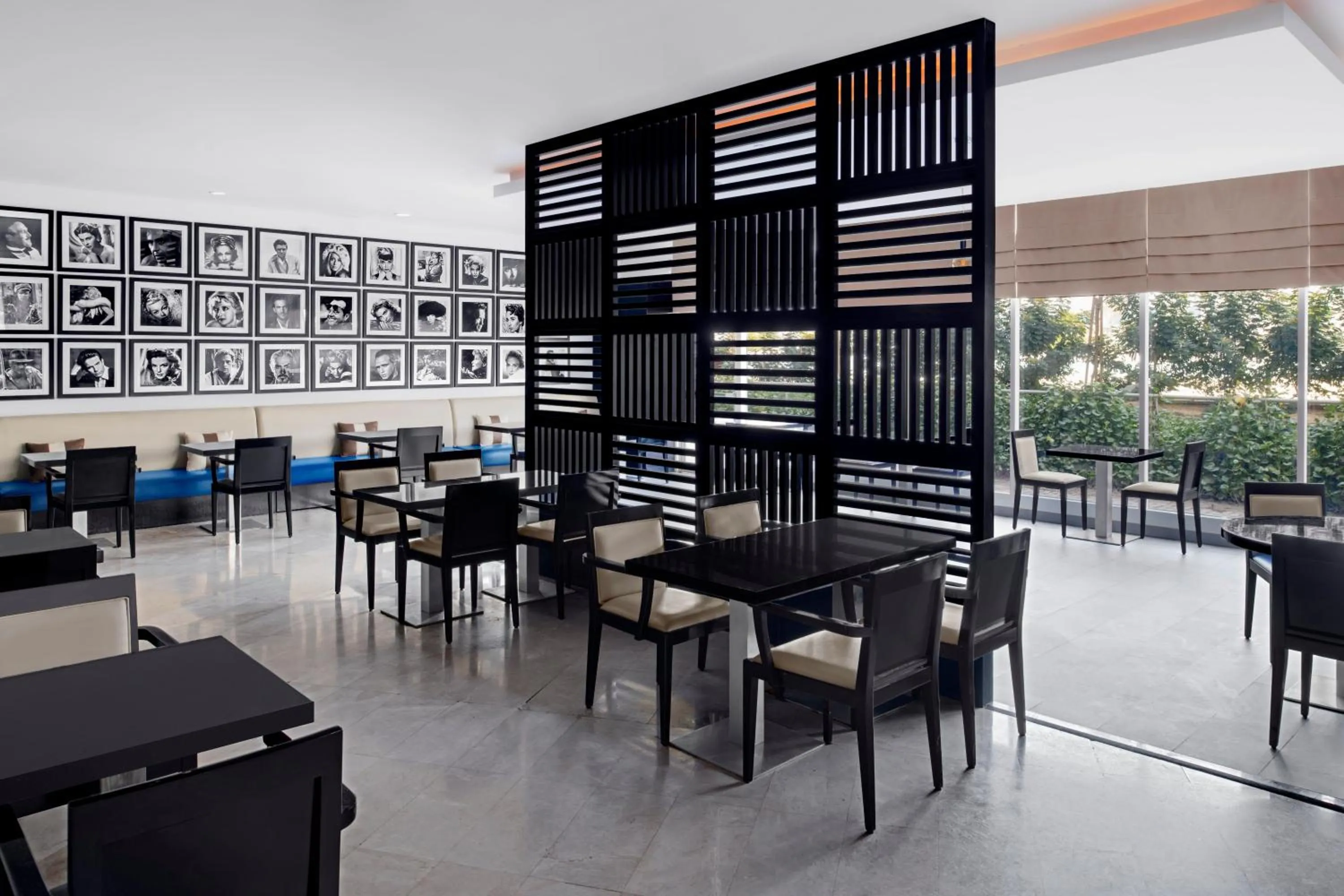 Restaurant/places to eat in Holiday Inn Express Dubai Airport by IHG