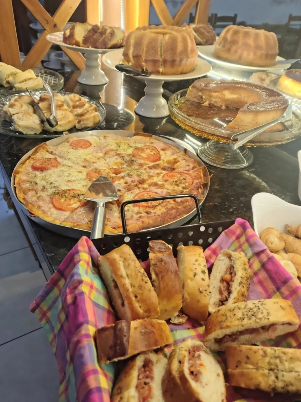 Hotel Portela III - Aprox 600m do Thermas dos Laranjais e Hot Beach