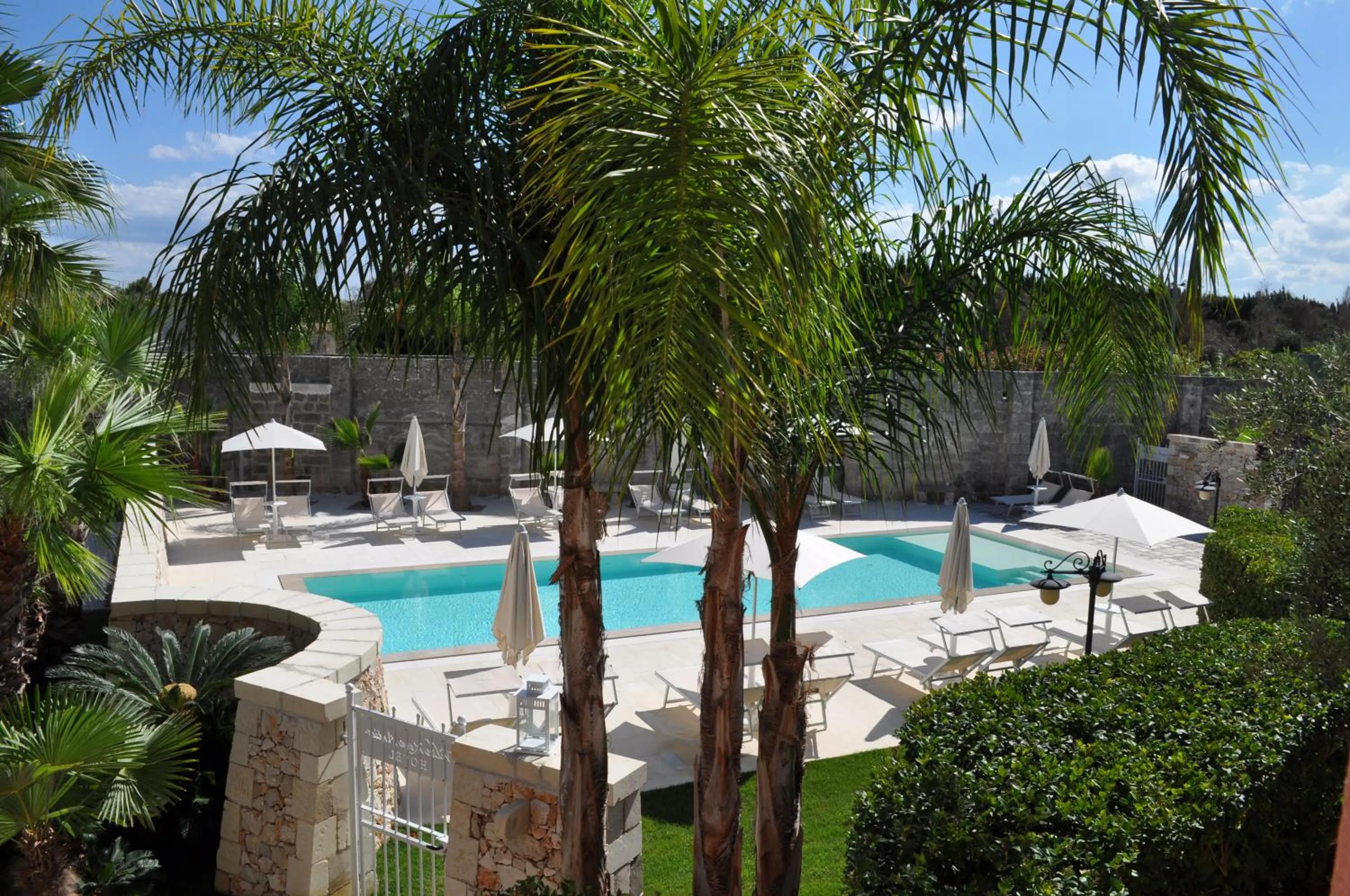 Swimming pool in Villa Rosa Antico Dimora Storica