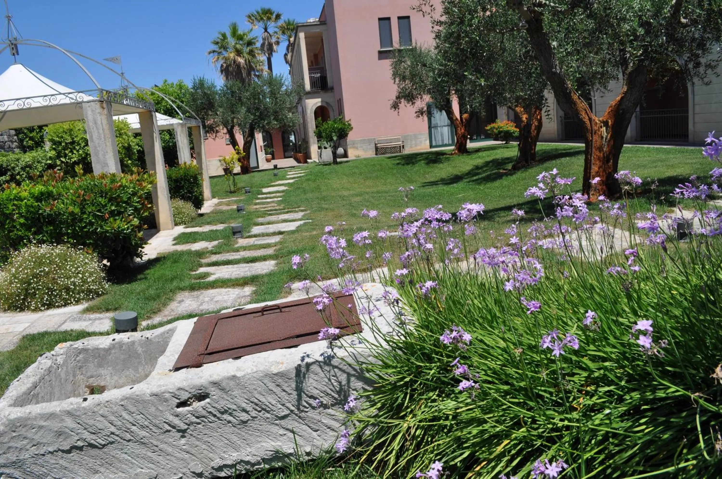 Garden in Villa Rosa Antico Dimora Storica