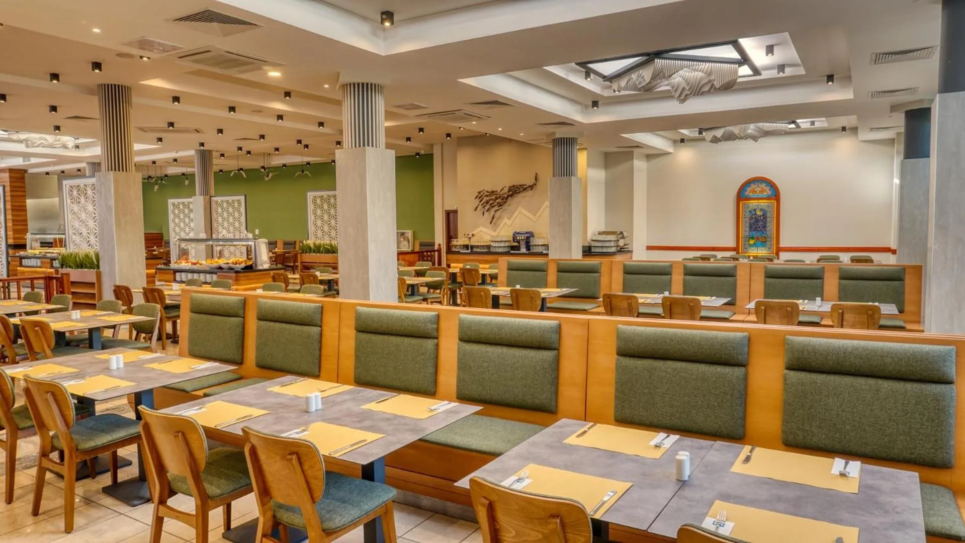 Restaurant/places to eat in DIT Evrika Beach Club Hotel - All Inclusive