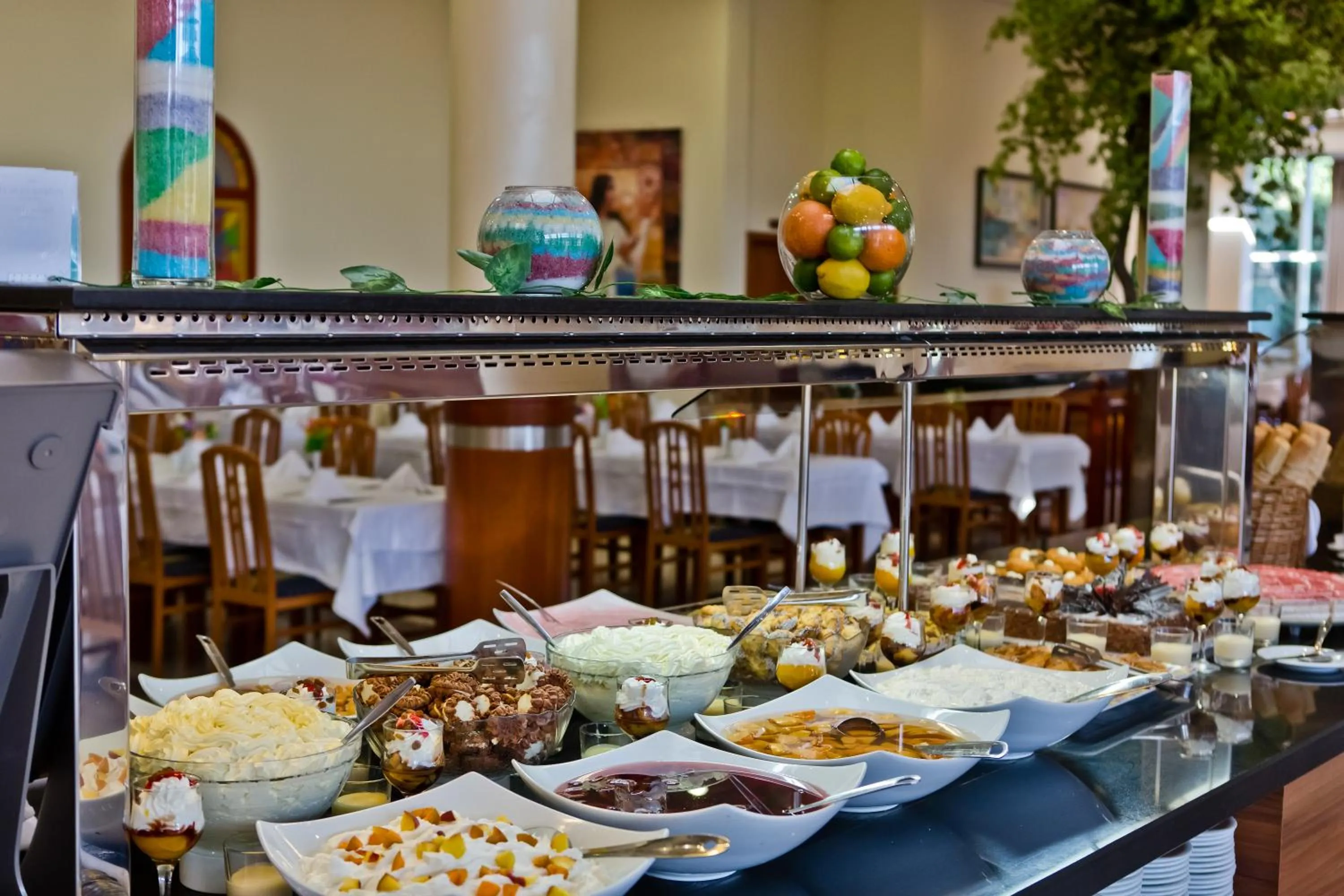 Restaurant/places to eat in DIT Evrika Beach Club Hotel - All Inclusive