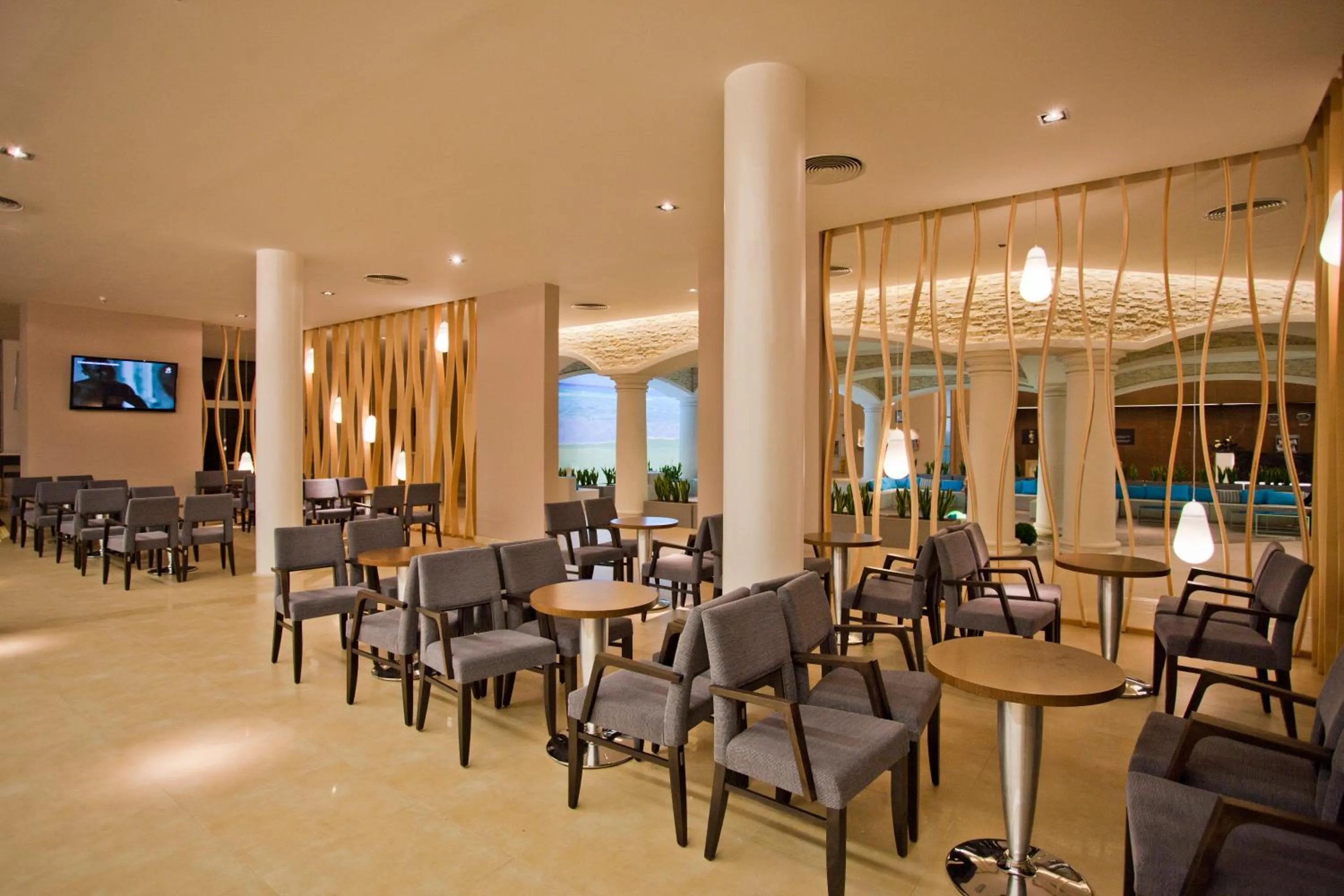 Lounge or bar in DIT Evrika Beach Club Hotel - All Inclusive