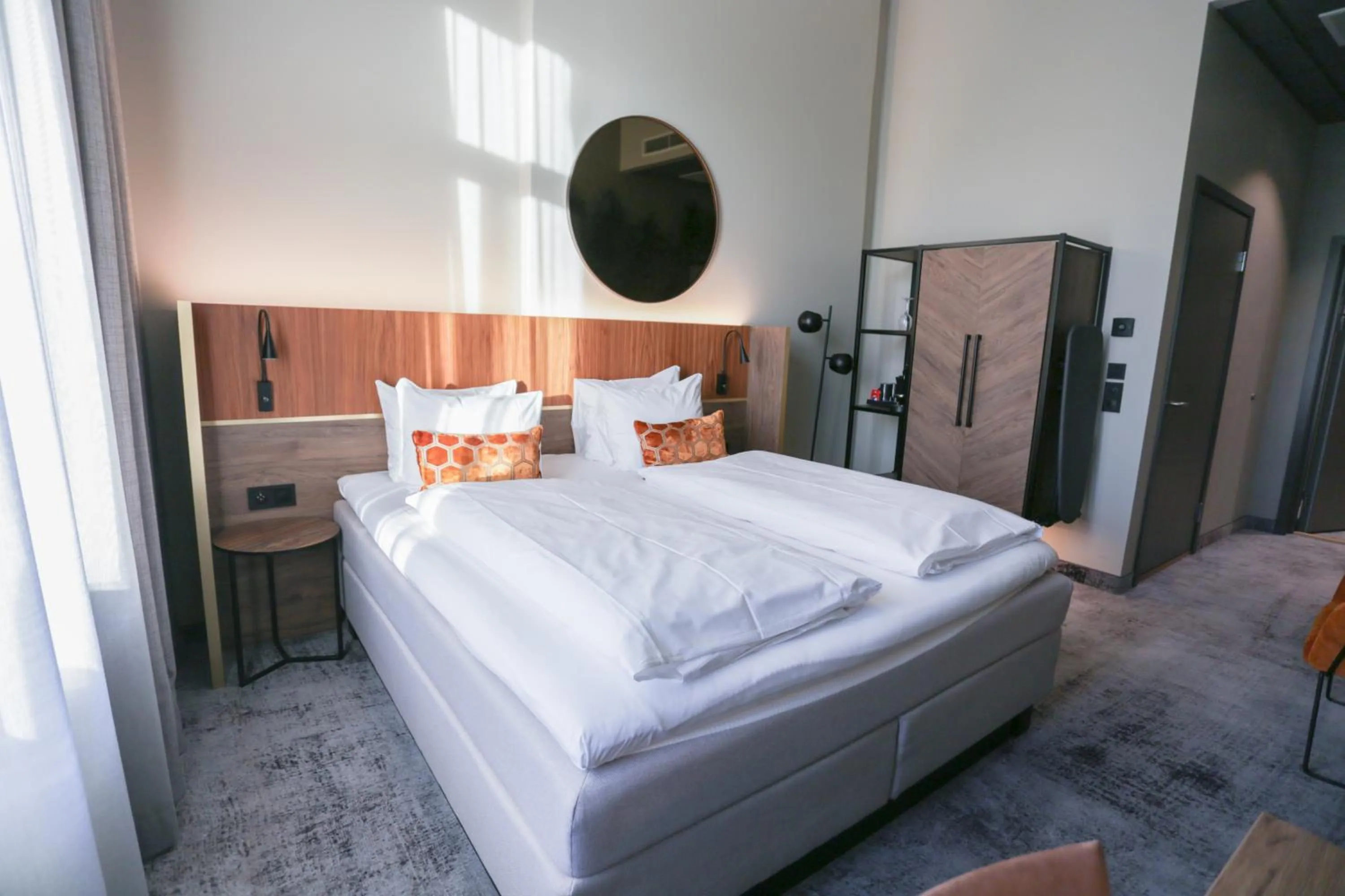 Bedroom, Bed in Karl Johan Hotel