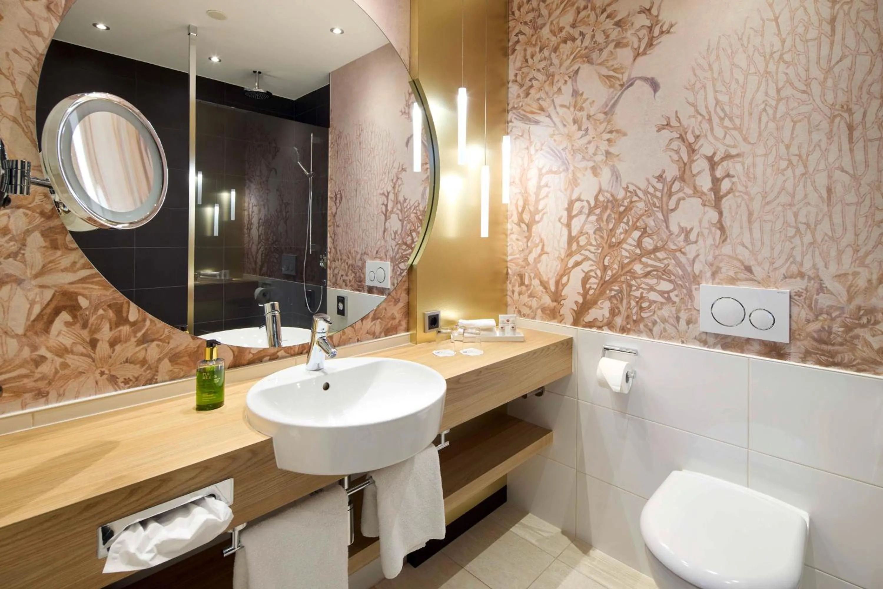 Bathroom in Best Western Premier Park Hotel & Spa