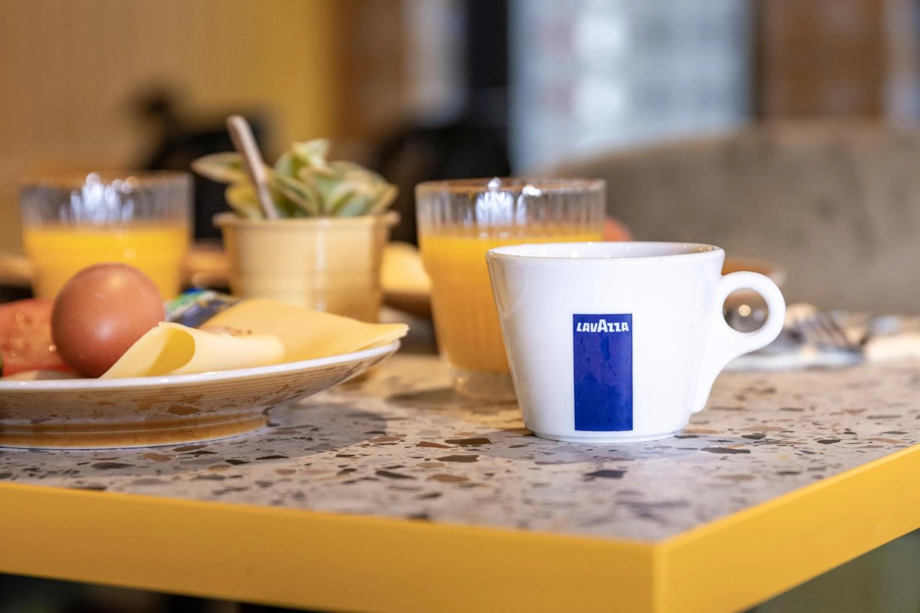 Tourist Inn One Amsterdam