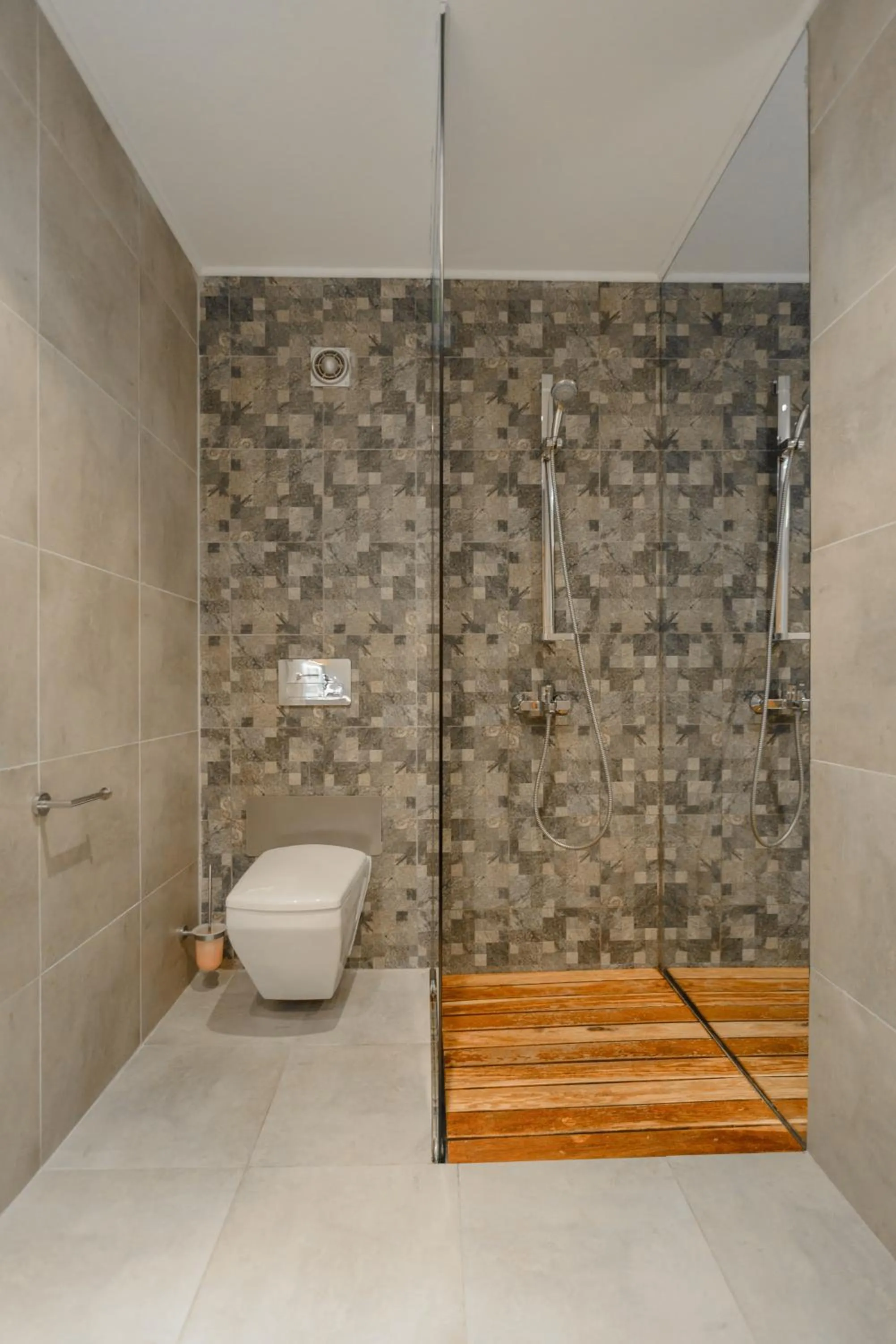 Bathroom in Hotel Sunrise Golden Sands