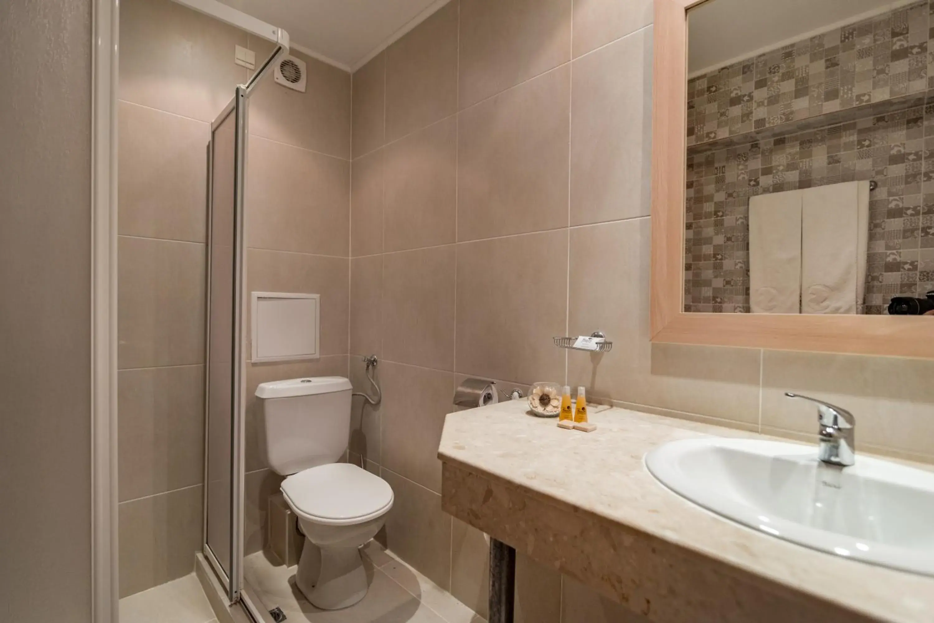 Standard Double Room Sea View in Hotel Sunrise Golden Sands Standard Double Room Sea View in Hotel Sunrise Golden Sands