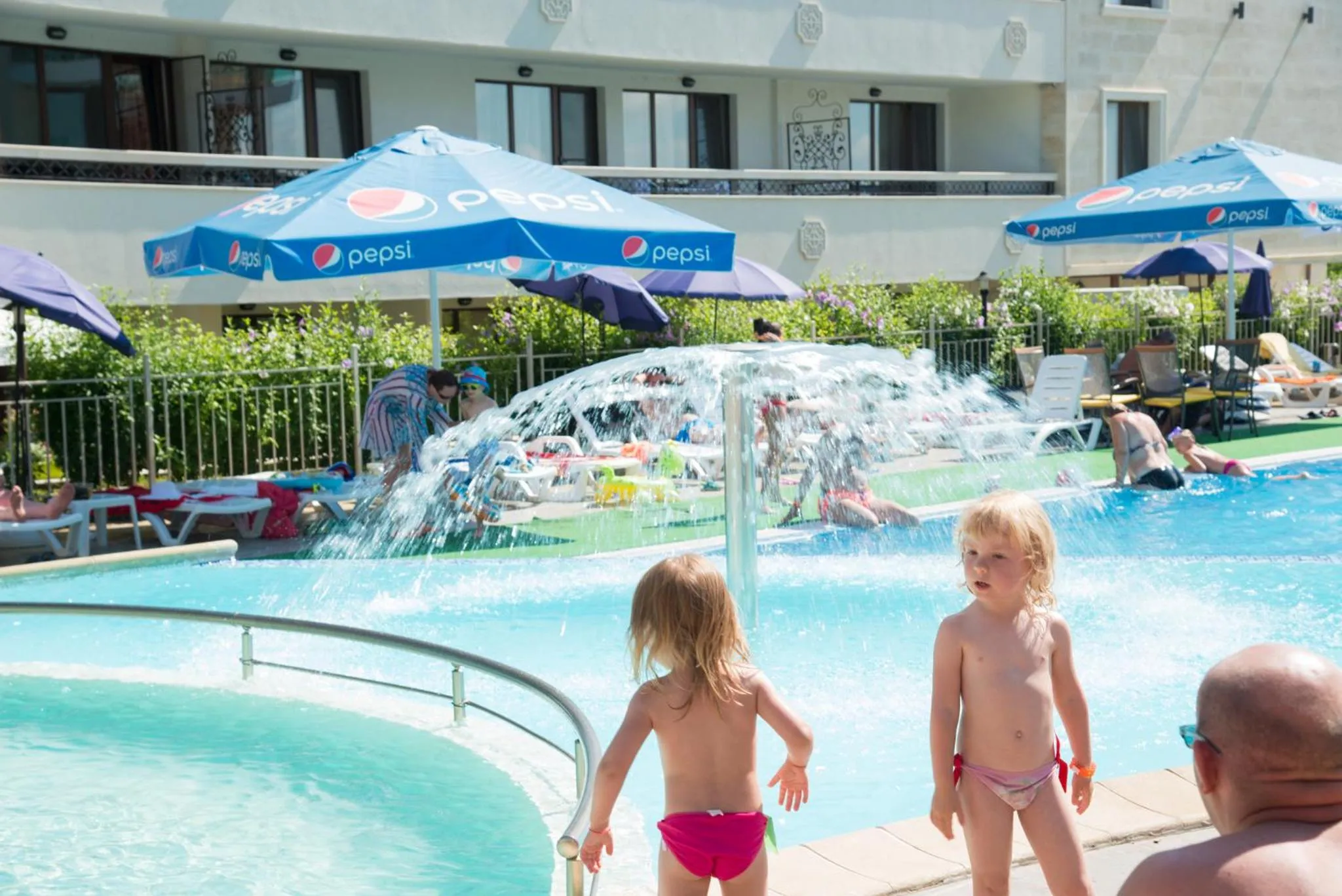 Swimming pool in Aparthotel Hotel Prestige City II