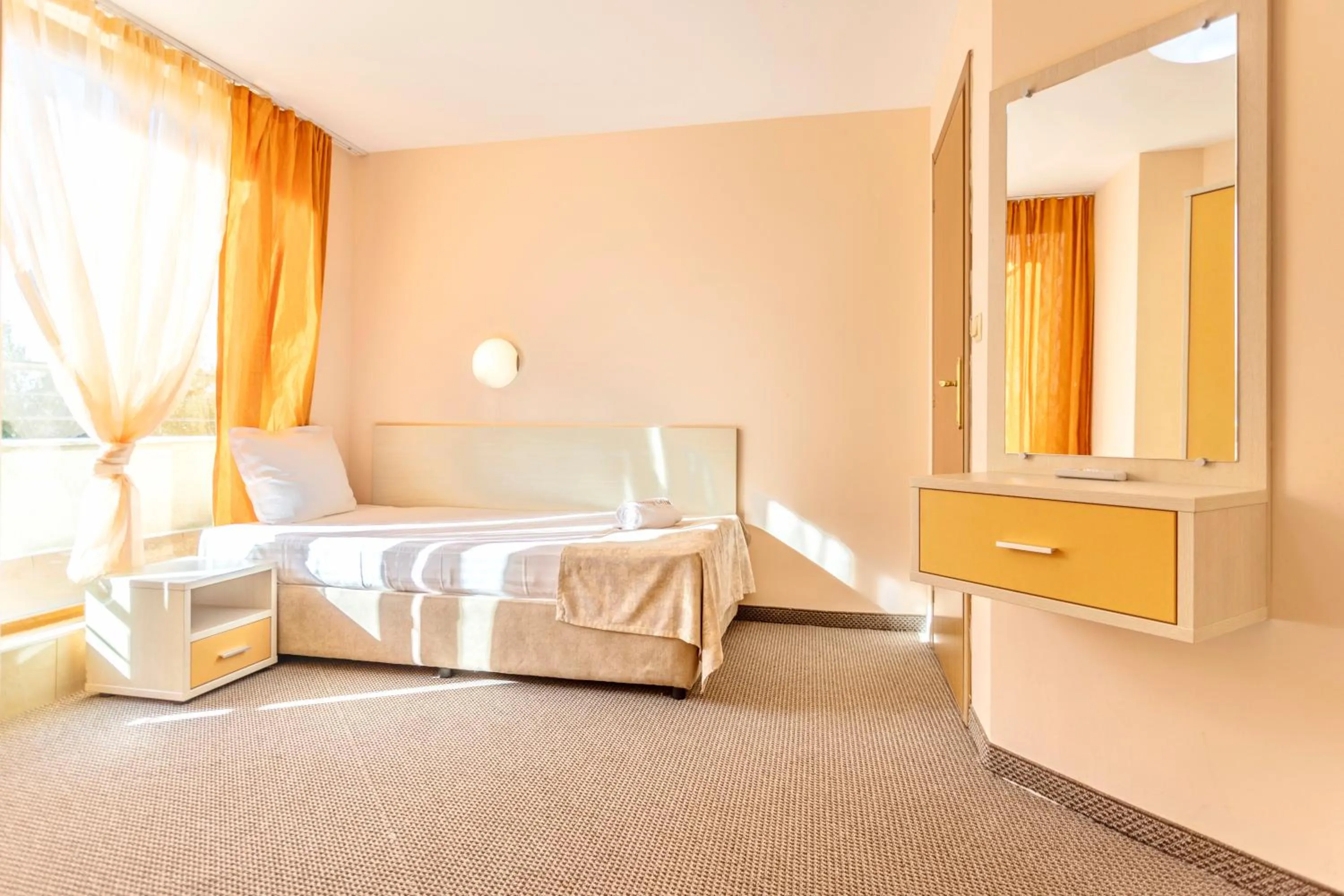 Bed in Aparthotel Hotel Prestige City II