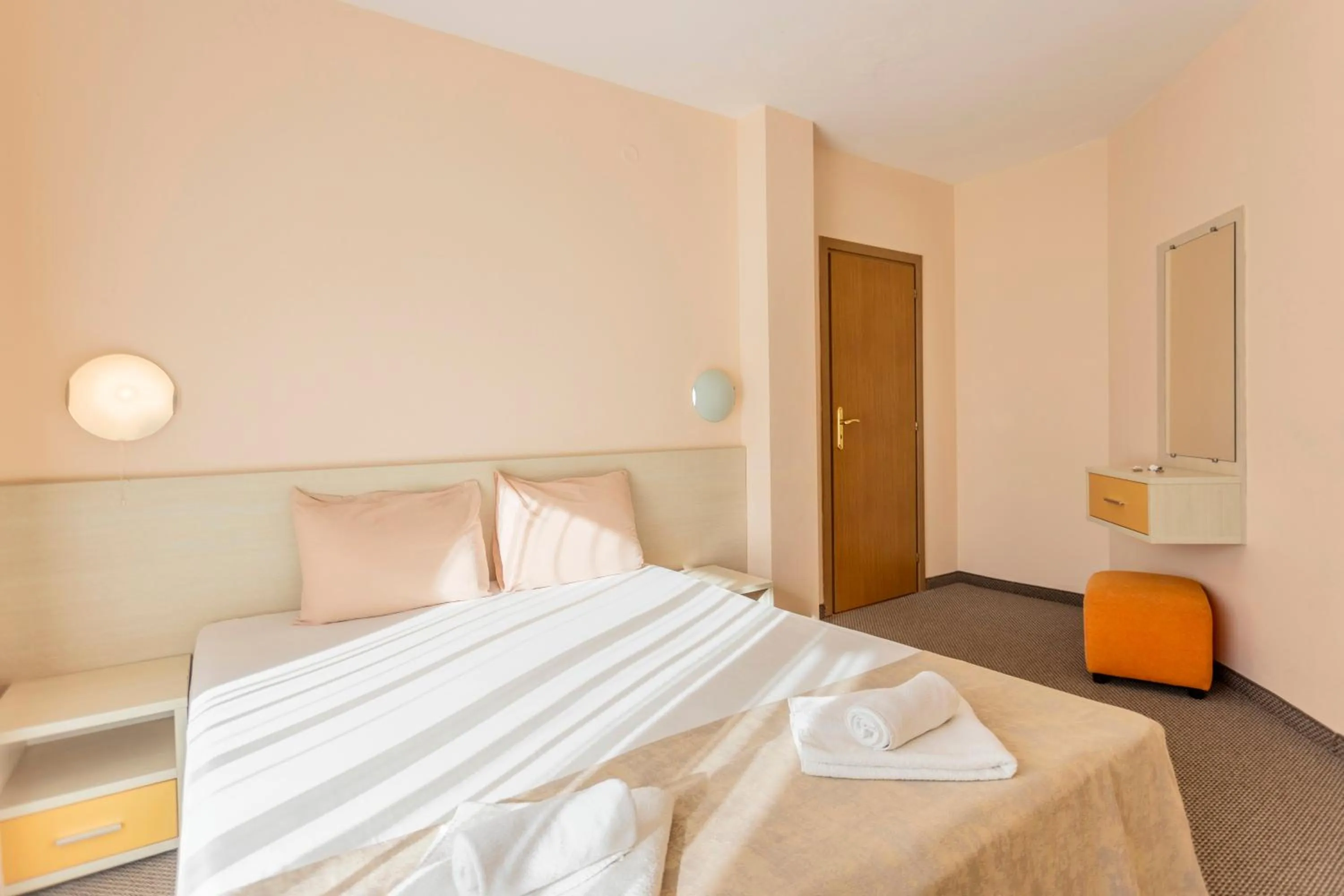 Bed in Aparthotel Hotel Prestige City II