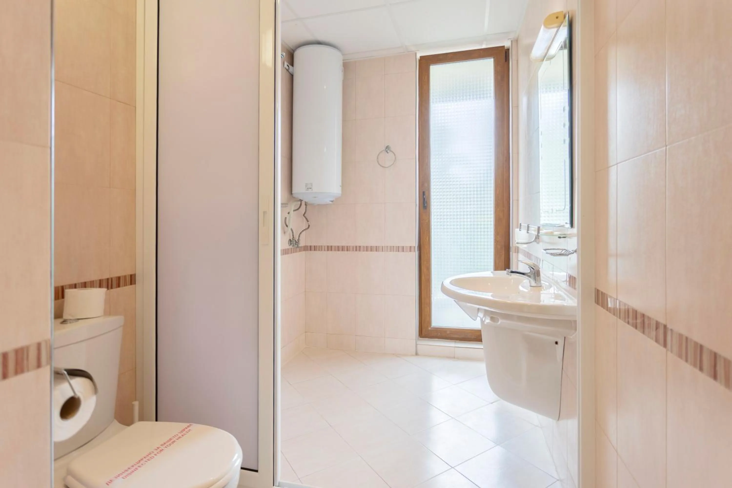 Toilet in Aparthotel Hotel Prestige City II