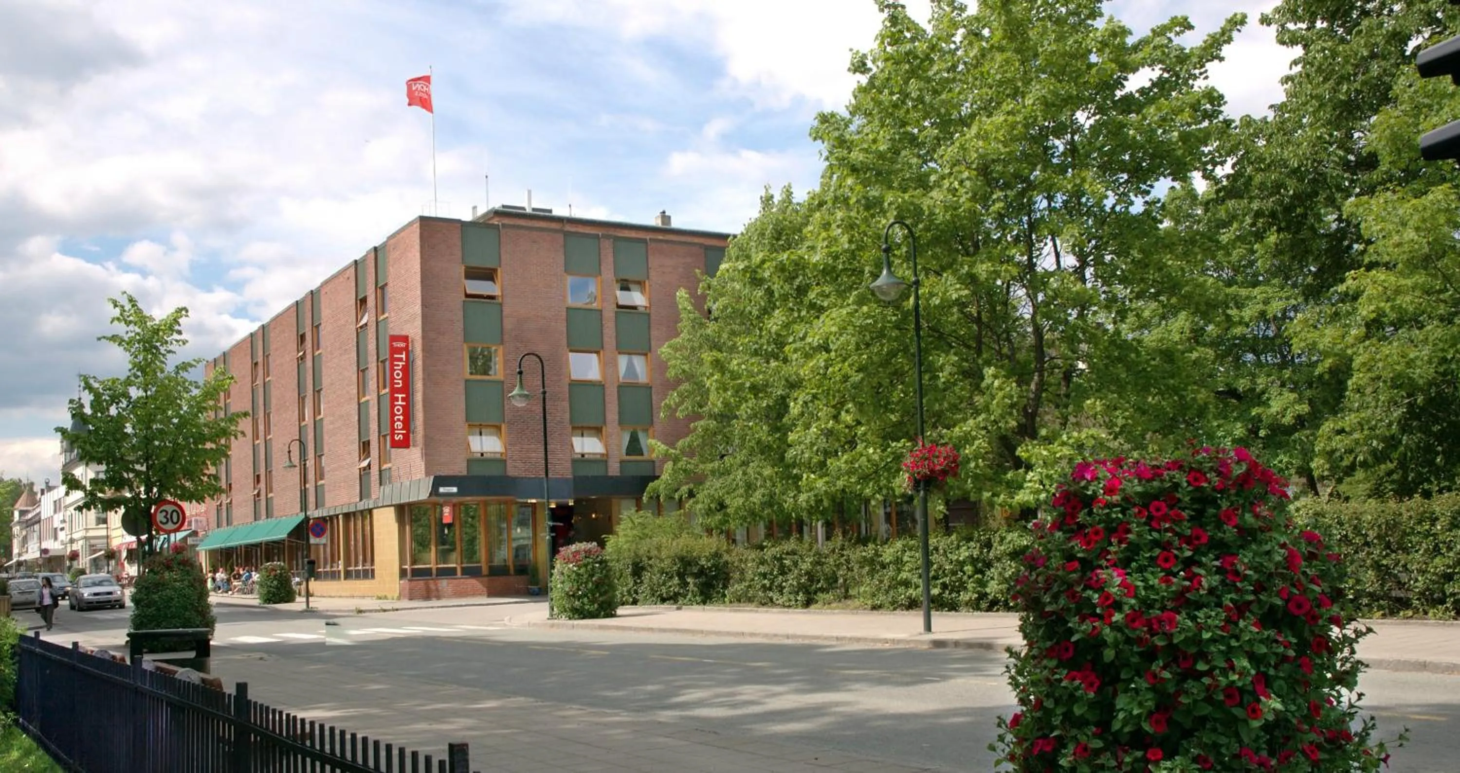 Property building in Thon Hotel Backlund