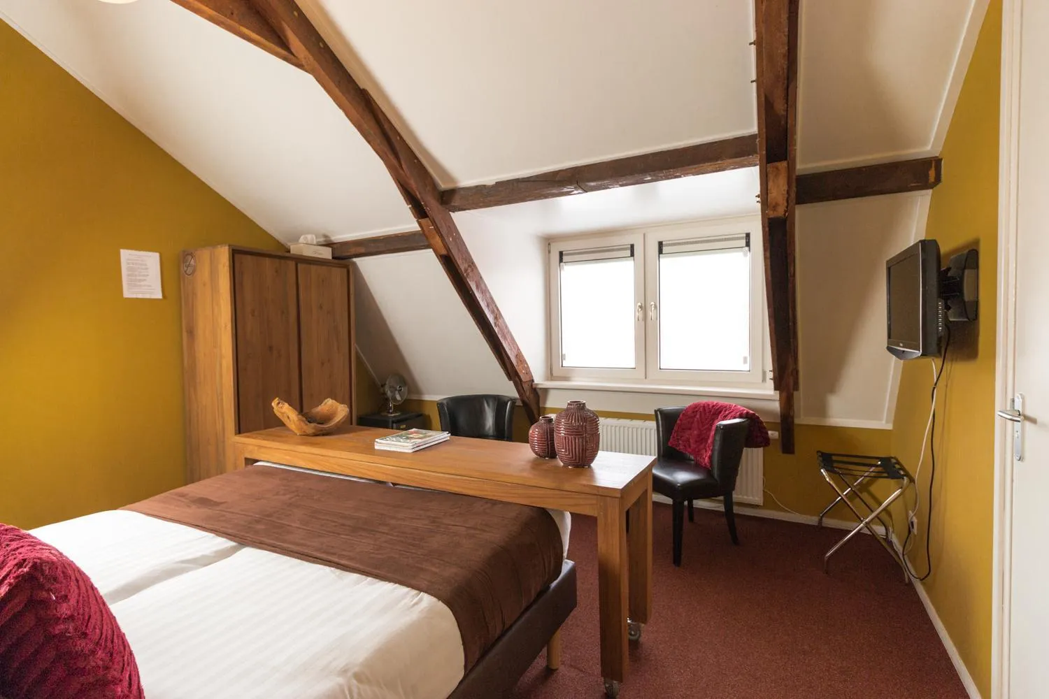 Photo of the whole room in Hotel Restaurant It posthus