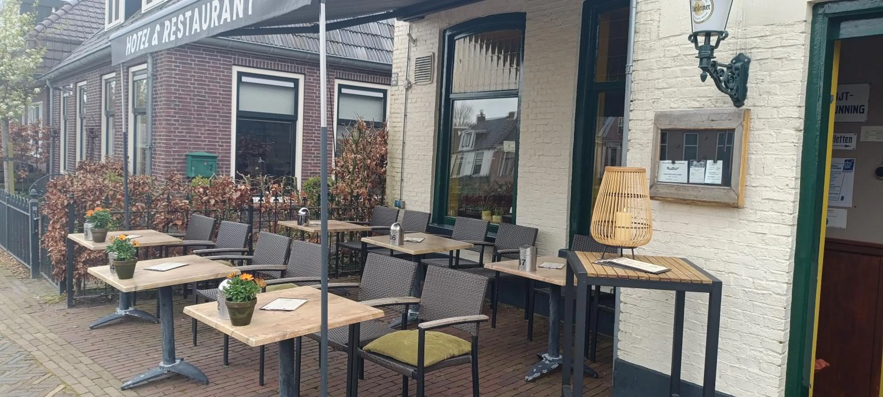 Property building in Hotel Restaurant It posthus