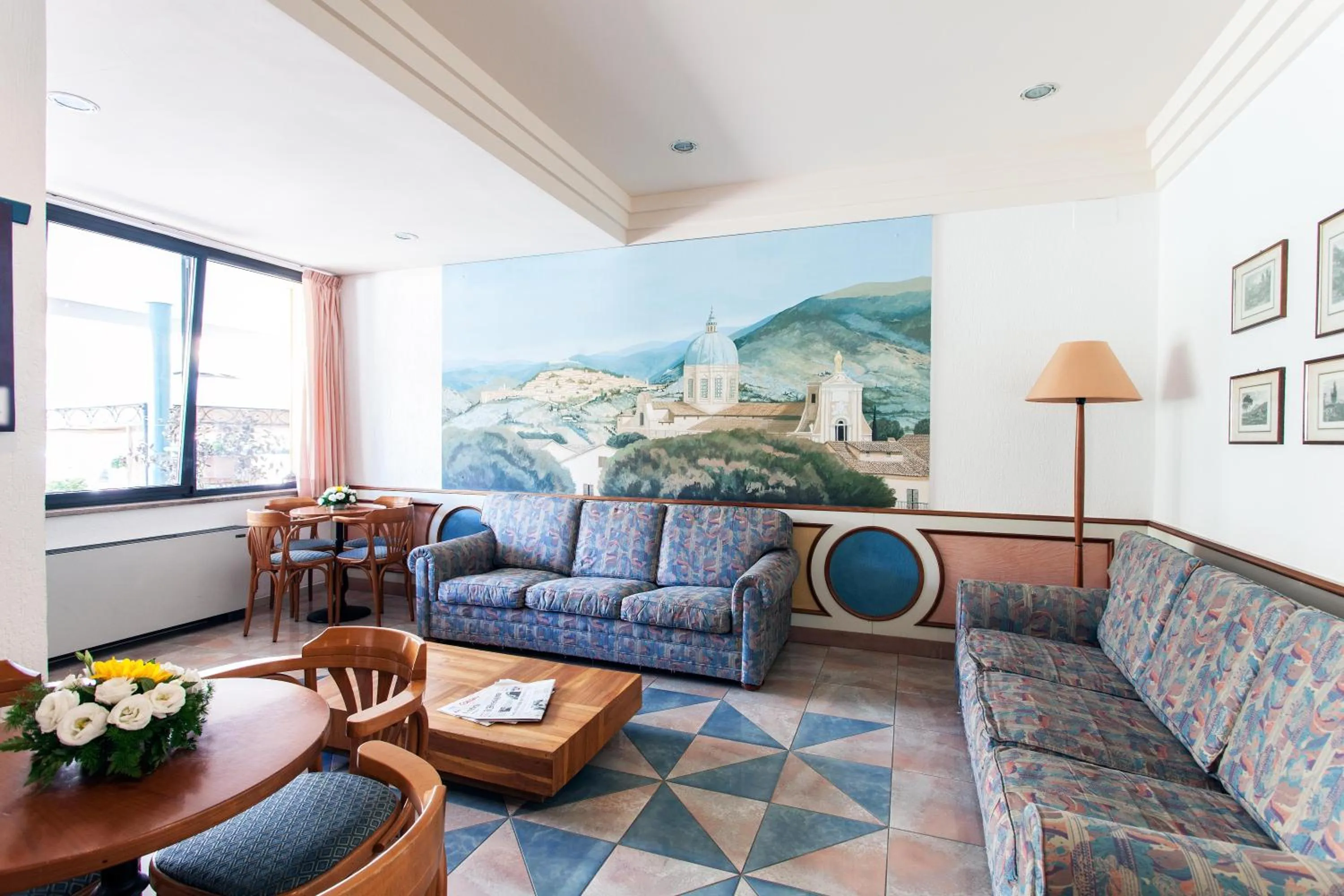 Communal lounge/ TV room in Hotel Los Angeles