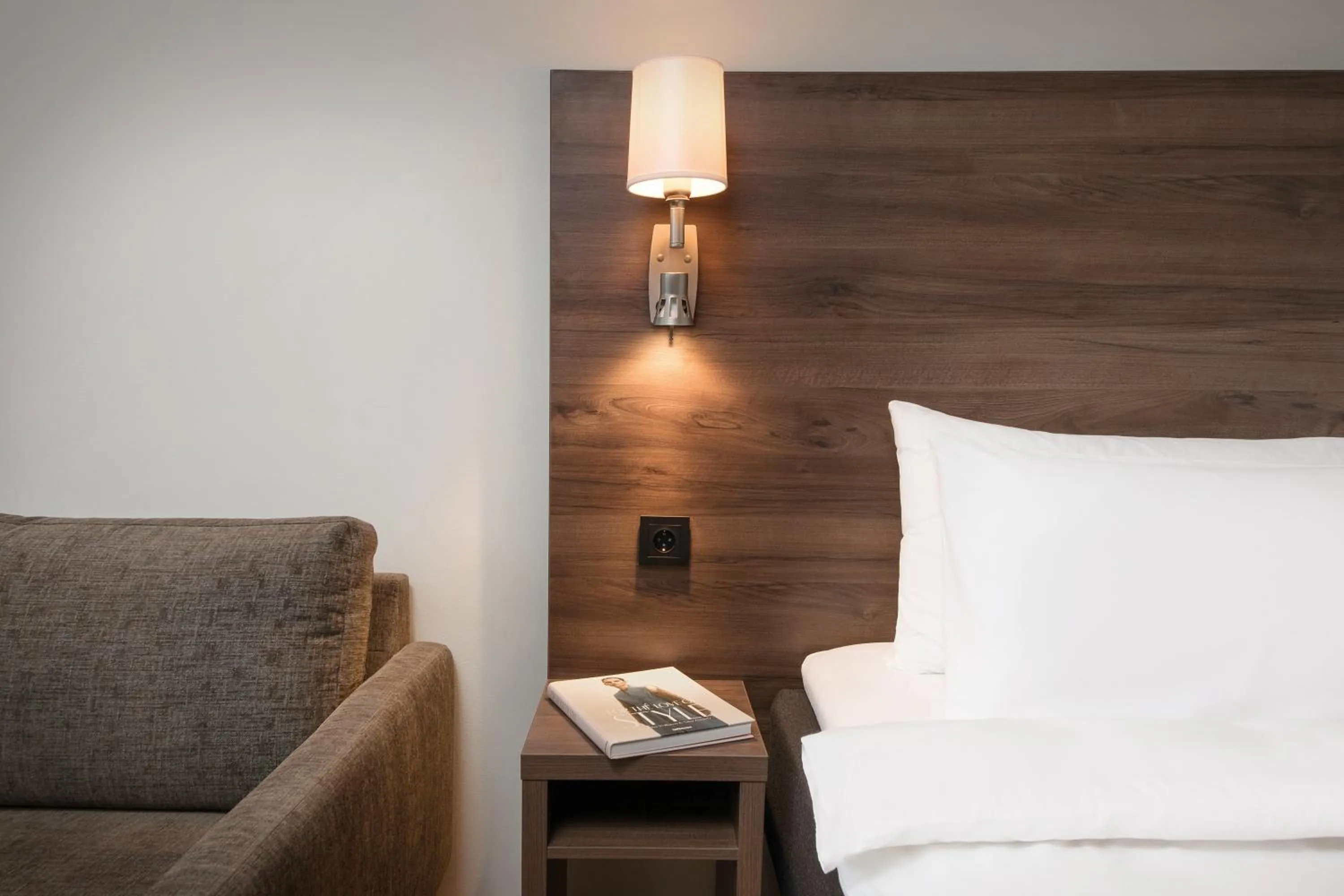 Bedroom, Bed in Park Inn by Radisson Oslo Airport Hotel West