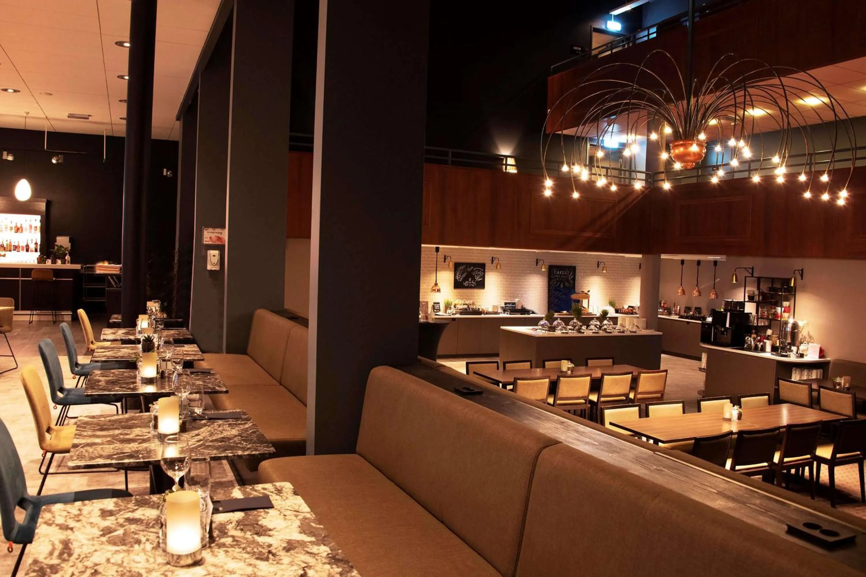 Restaurant/places to eat in Park Inn by Radisson Oslo Airport Hotel West