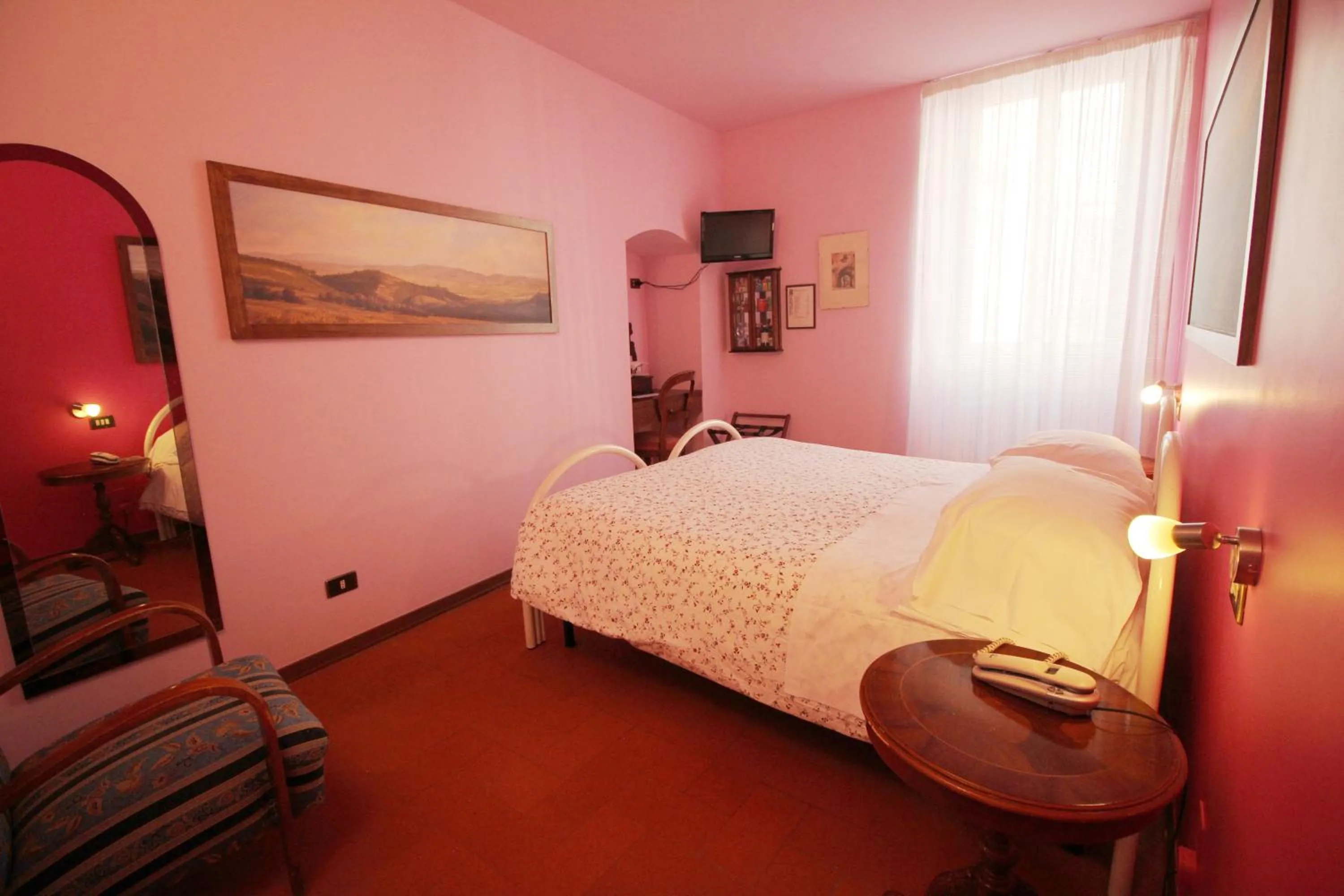 Photo of the whole room, Bed in Hotel Pallotta