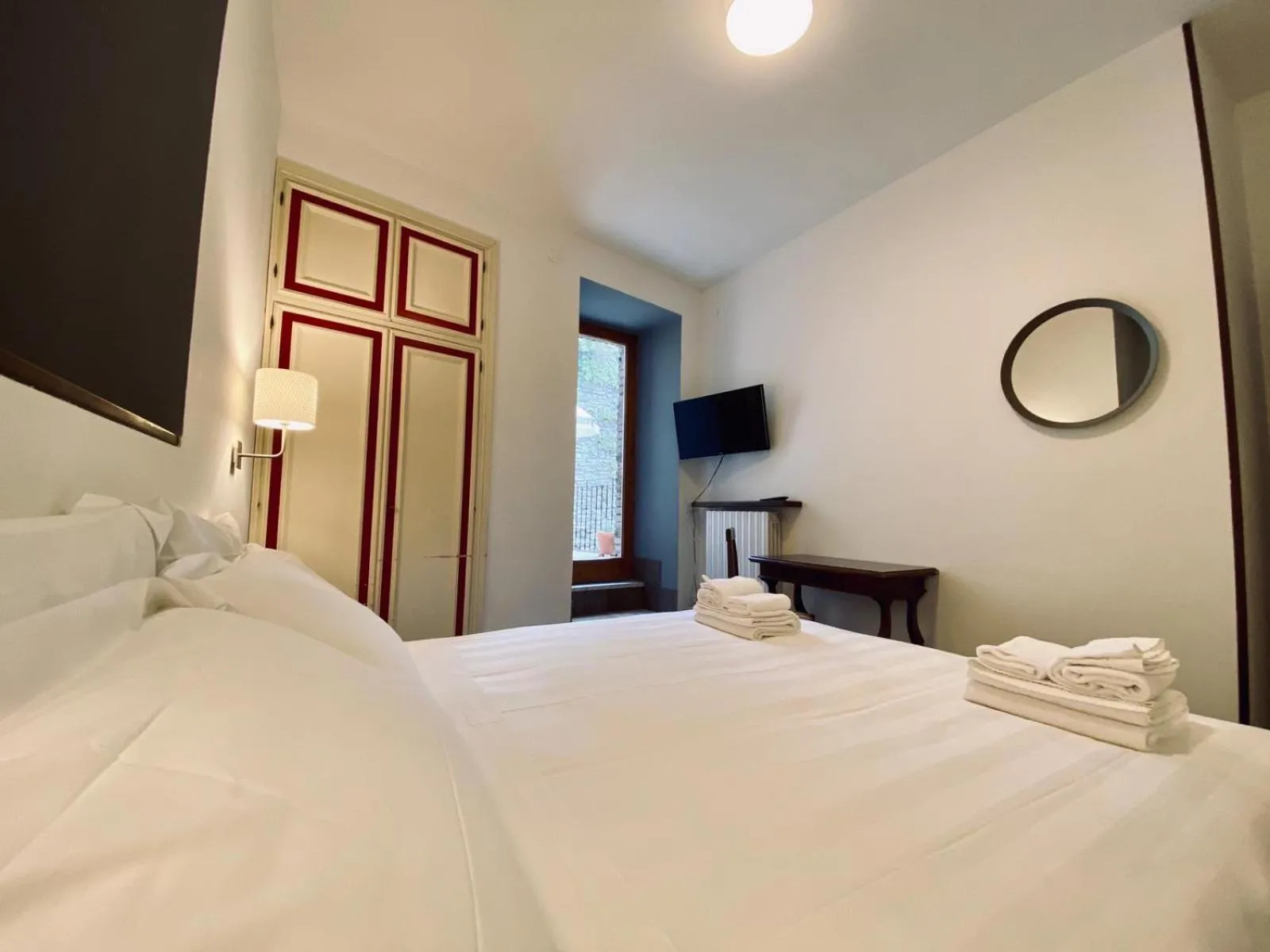 Bedroom, Bed in Hotel La Fortezza