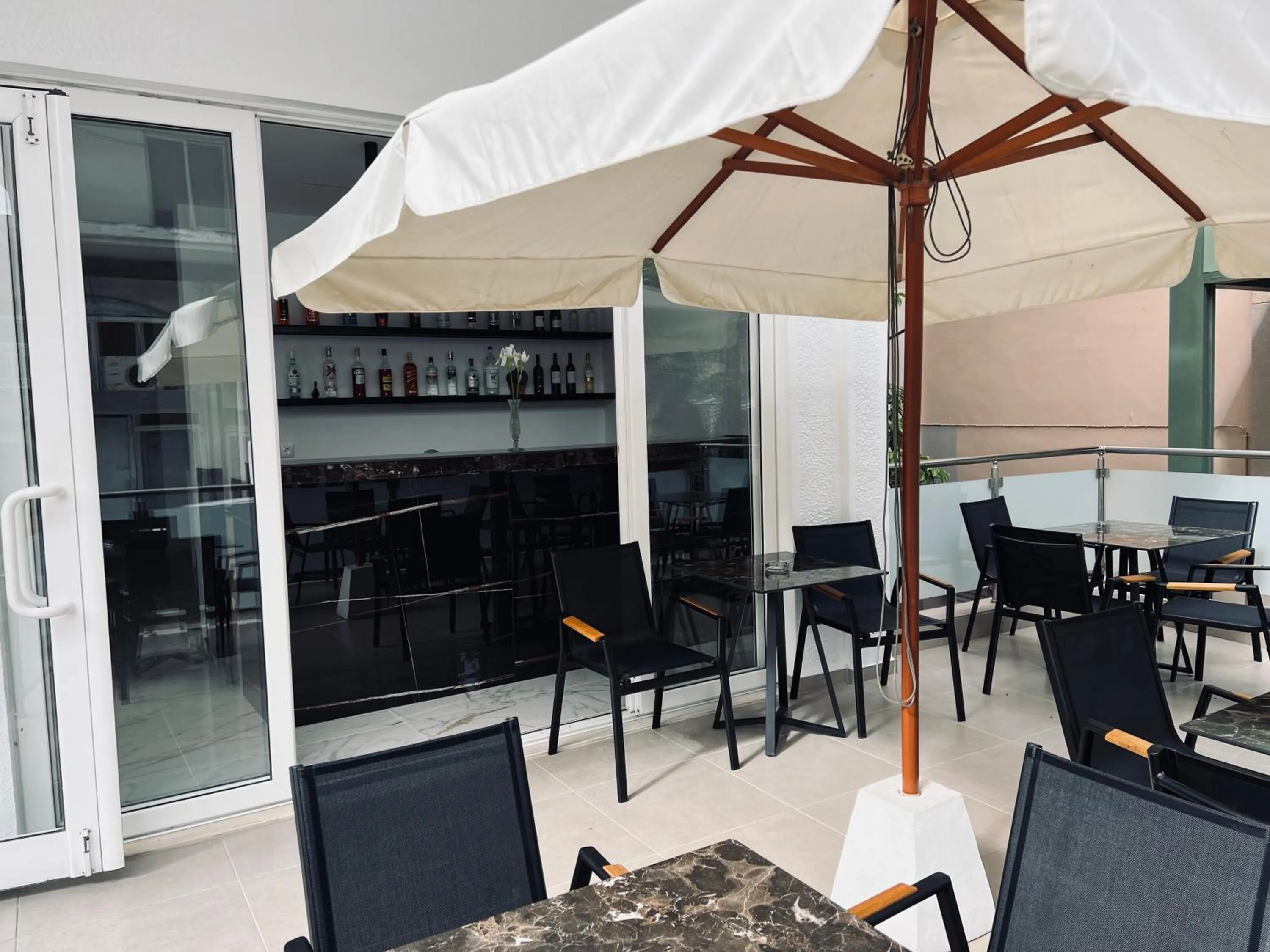 Balcony/Terrace in International Hotel