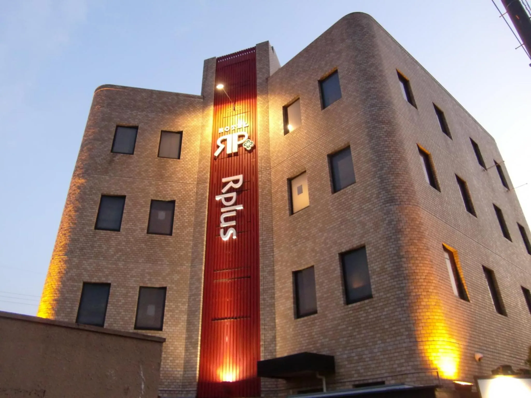 Property Building in Hotel Rplus