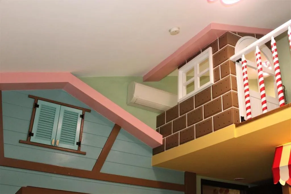 bunk bed in Hi Kids B&B