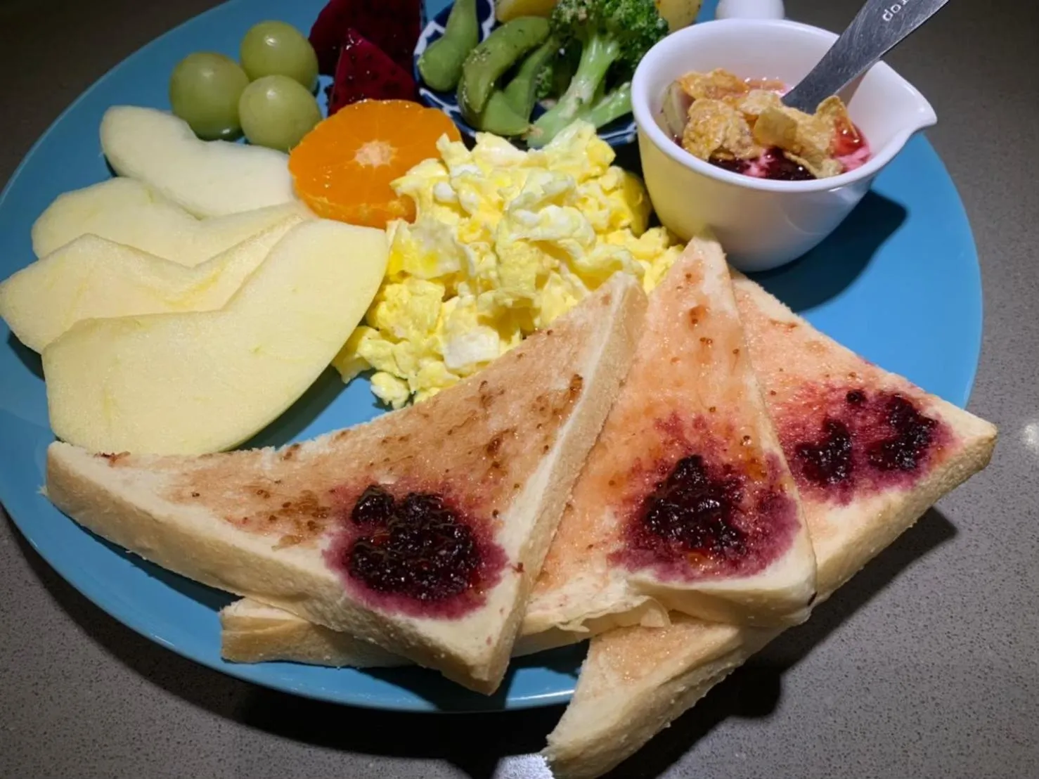 Breakfast in Hi Kids B&B