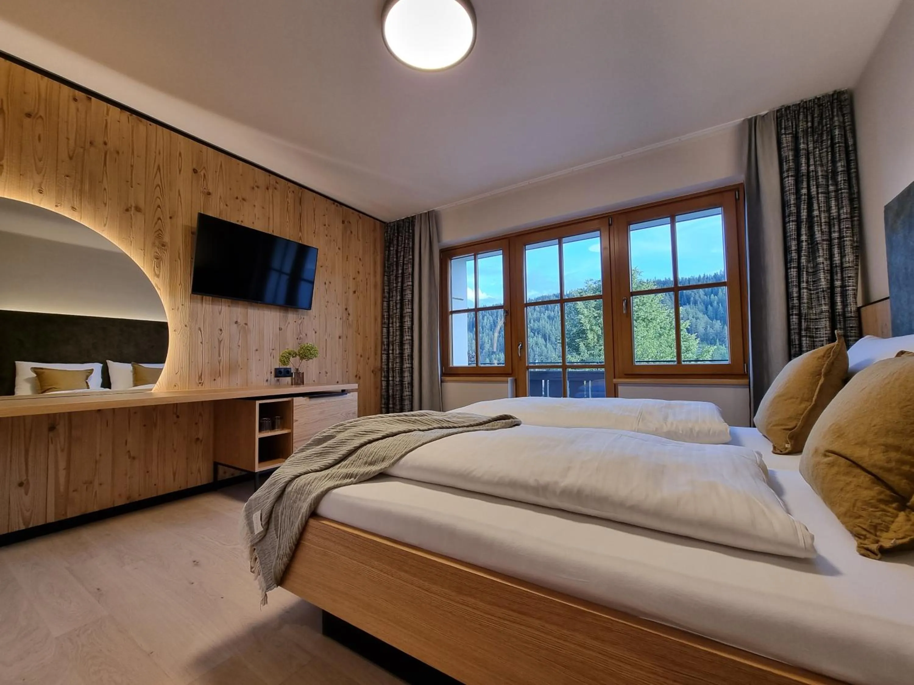 Bed in Hotel Matschner