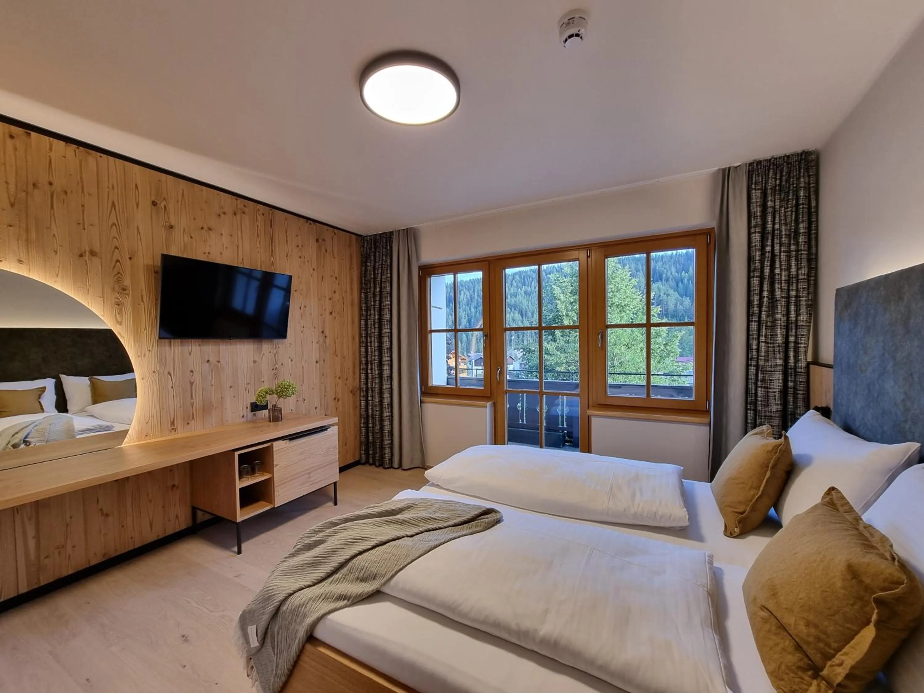 Bed in Hotel Matschner