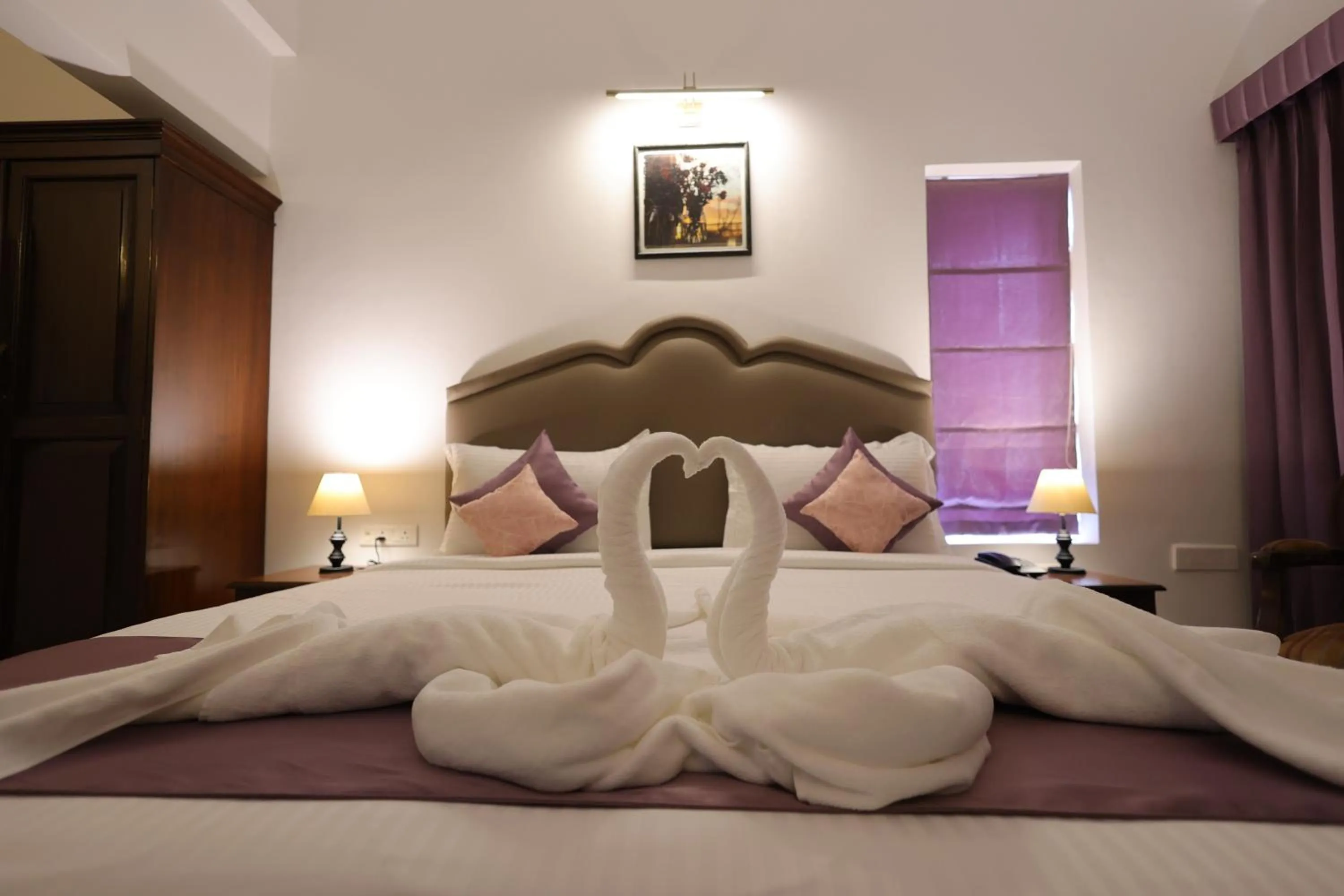 Bed in Casa Ahaana Resort Vagator, By Lavin Hotels