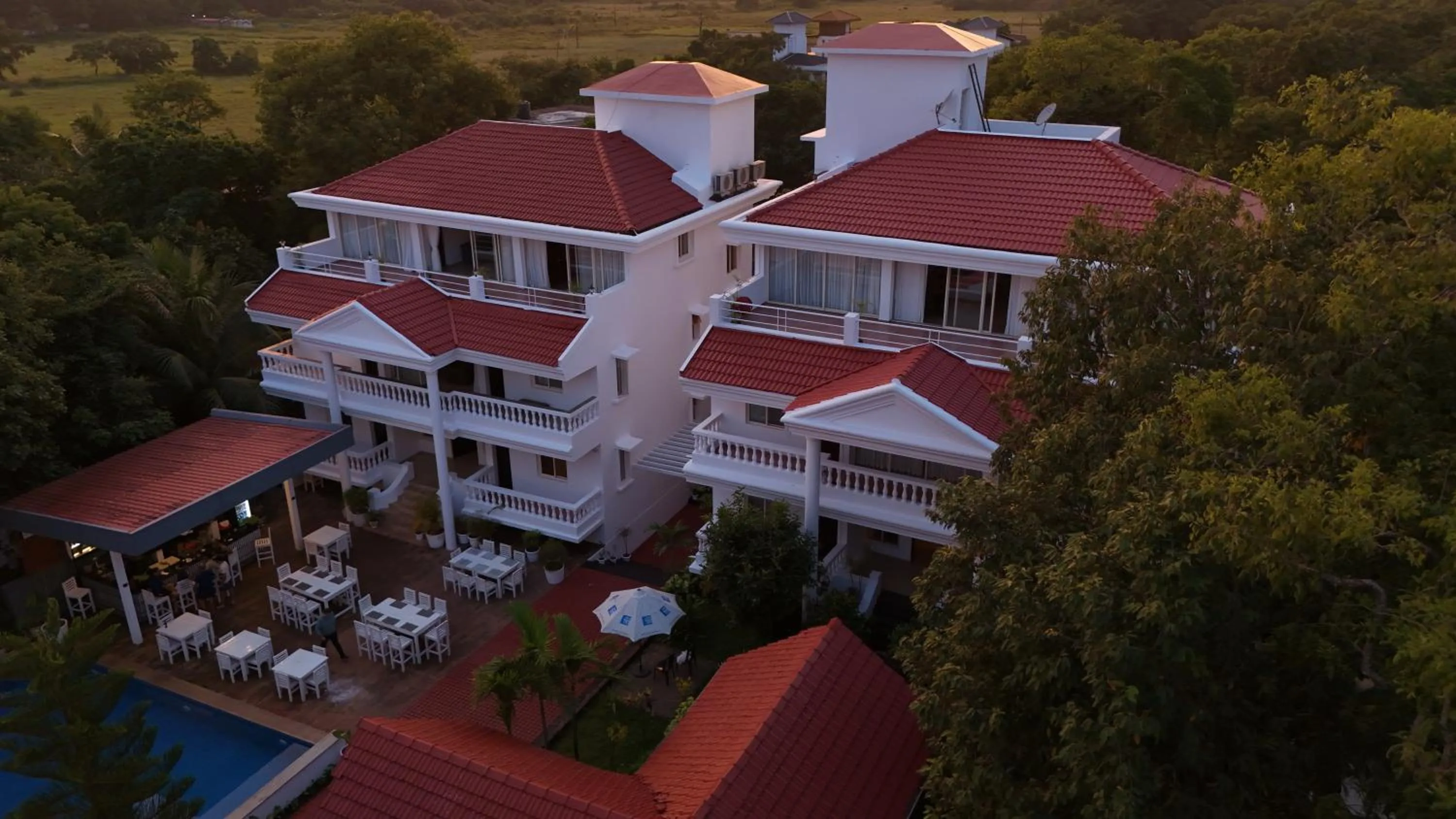 Property building in Casa Ahaana Resort Vagator, By Lavin Hotels