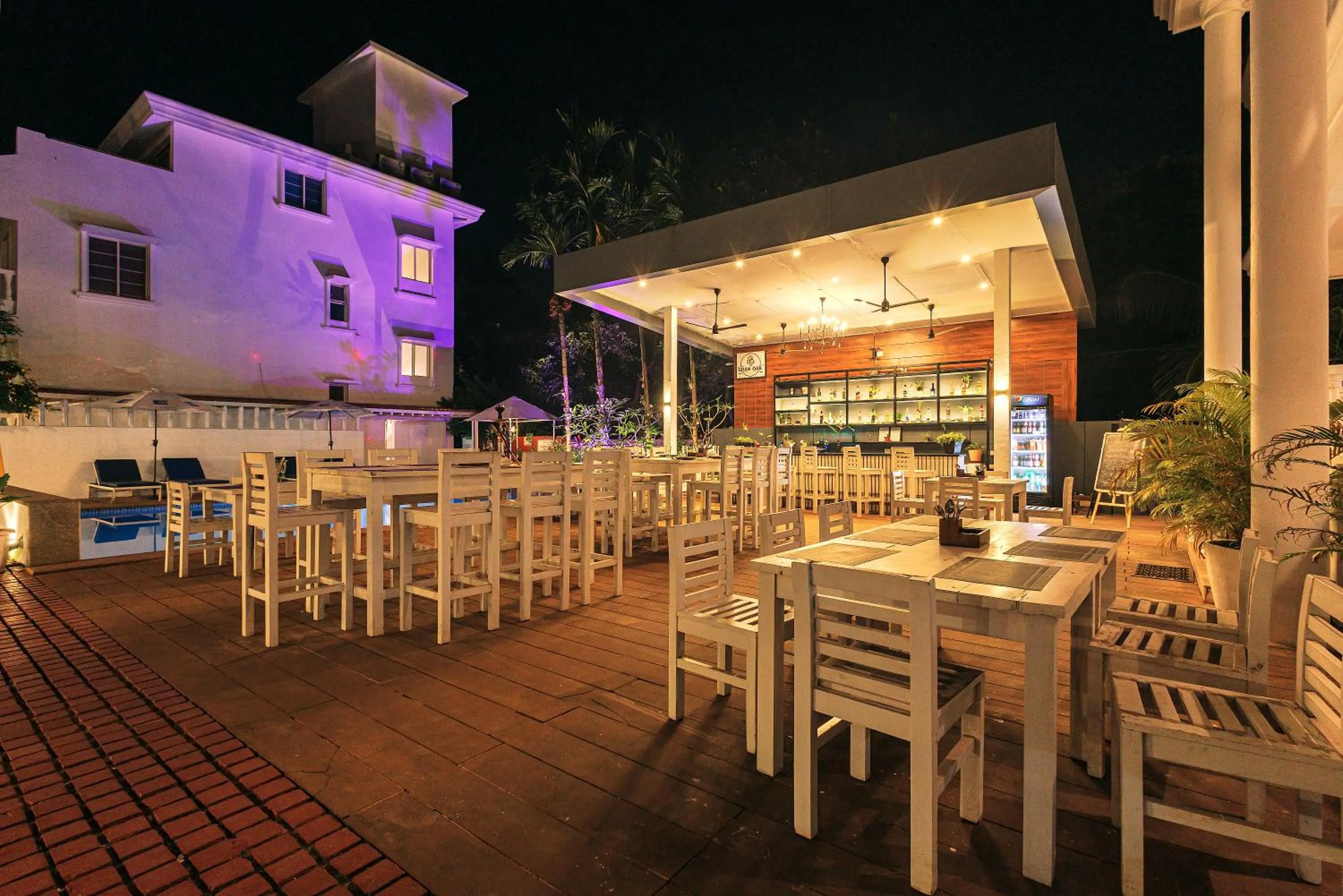 Restaurant/places to eat in Casa Ahaana Resort Vagator, By Lavin Hotels