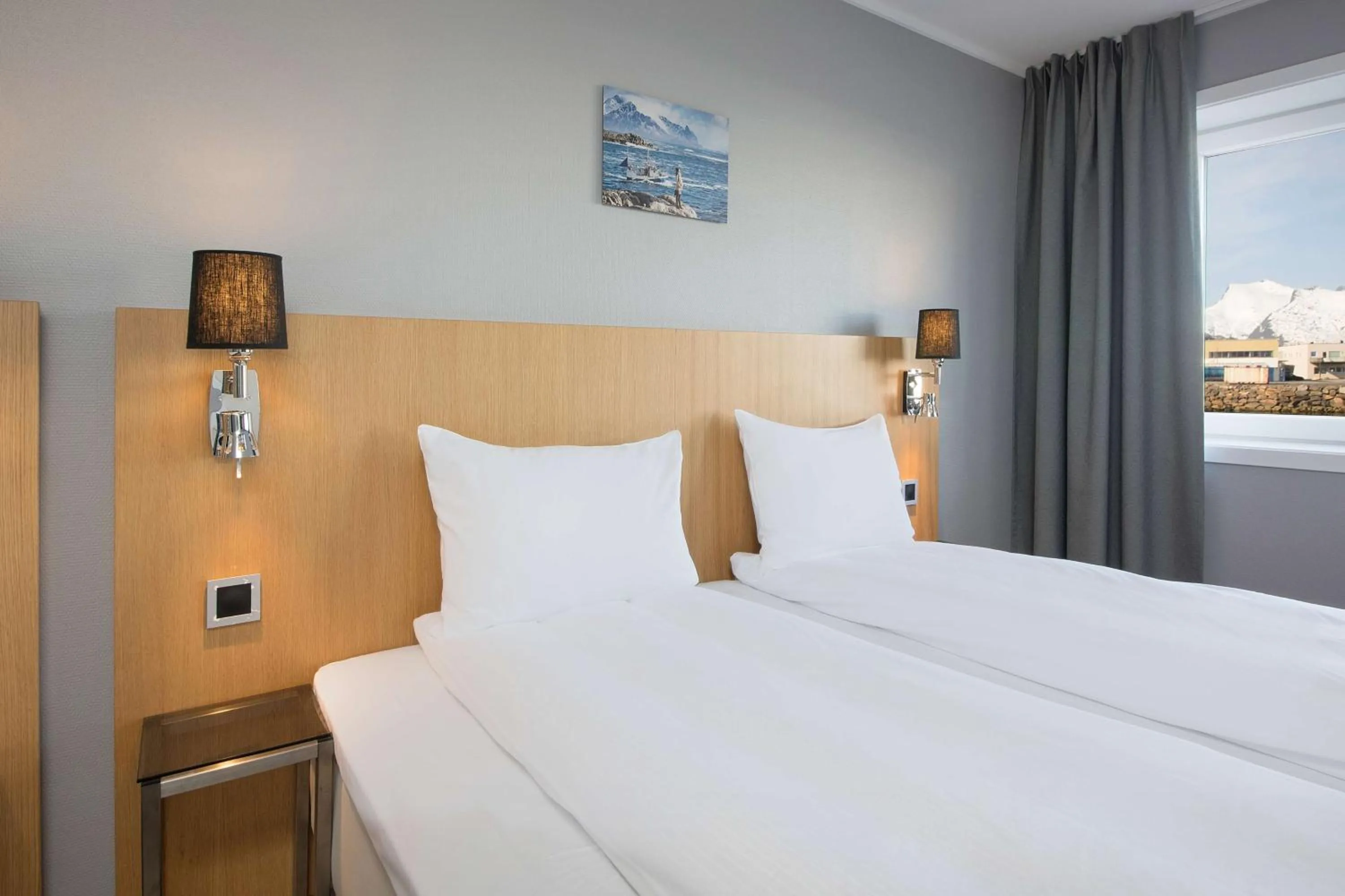 Bedroom, Bed in Scandic Vestfjord Lofoten