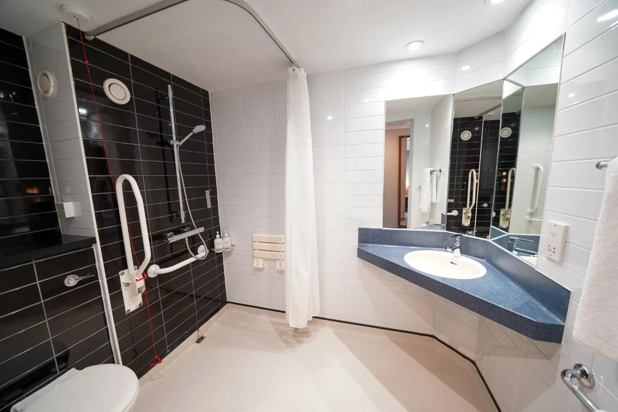 Bathroom in Holiday Inn Express Leeds-East by IHG